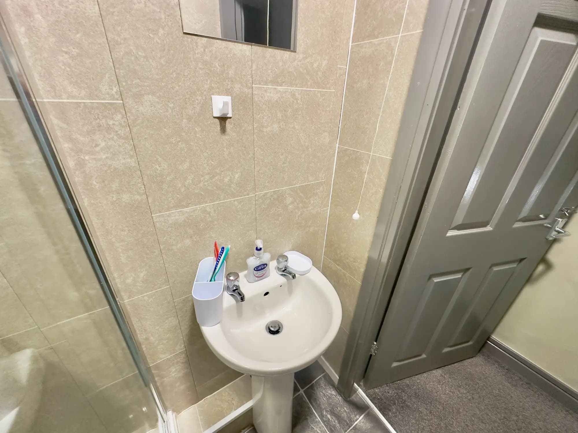 property photo 12 of 27