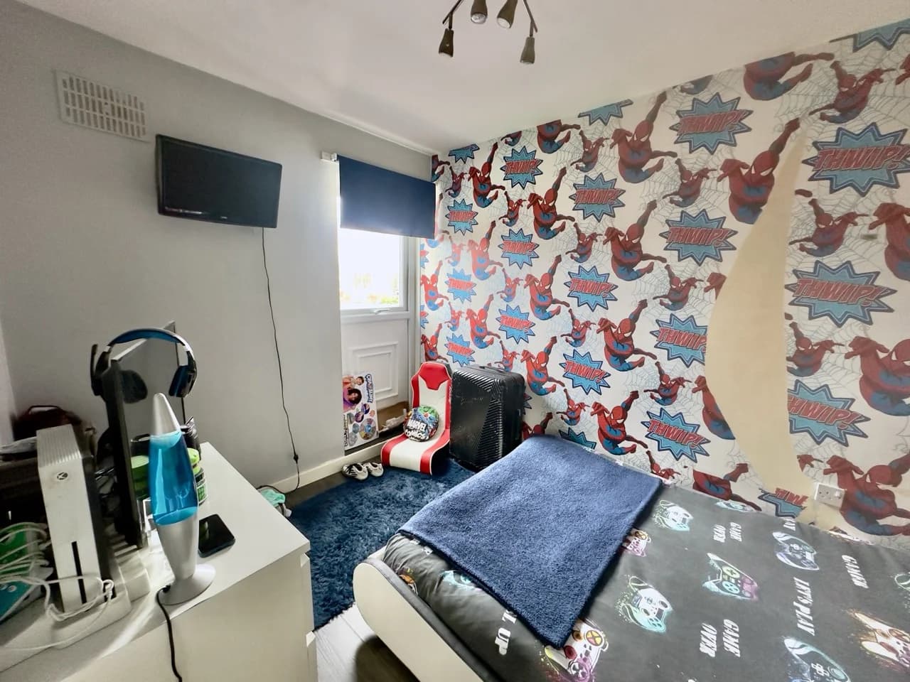 property photo 14 of 20