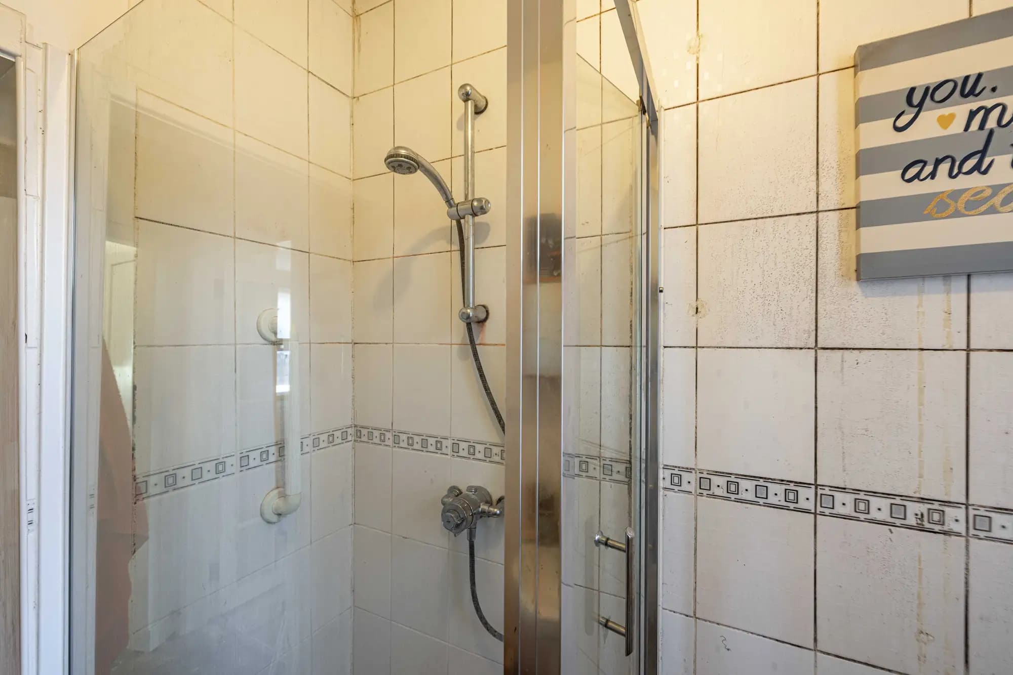 property photo 9 of 20