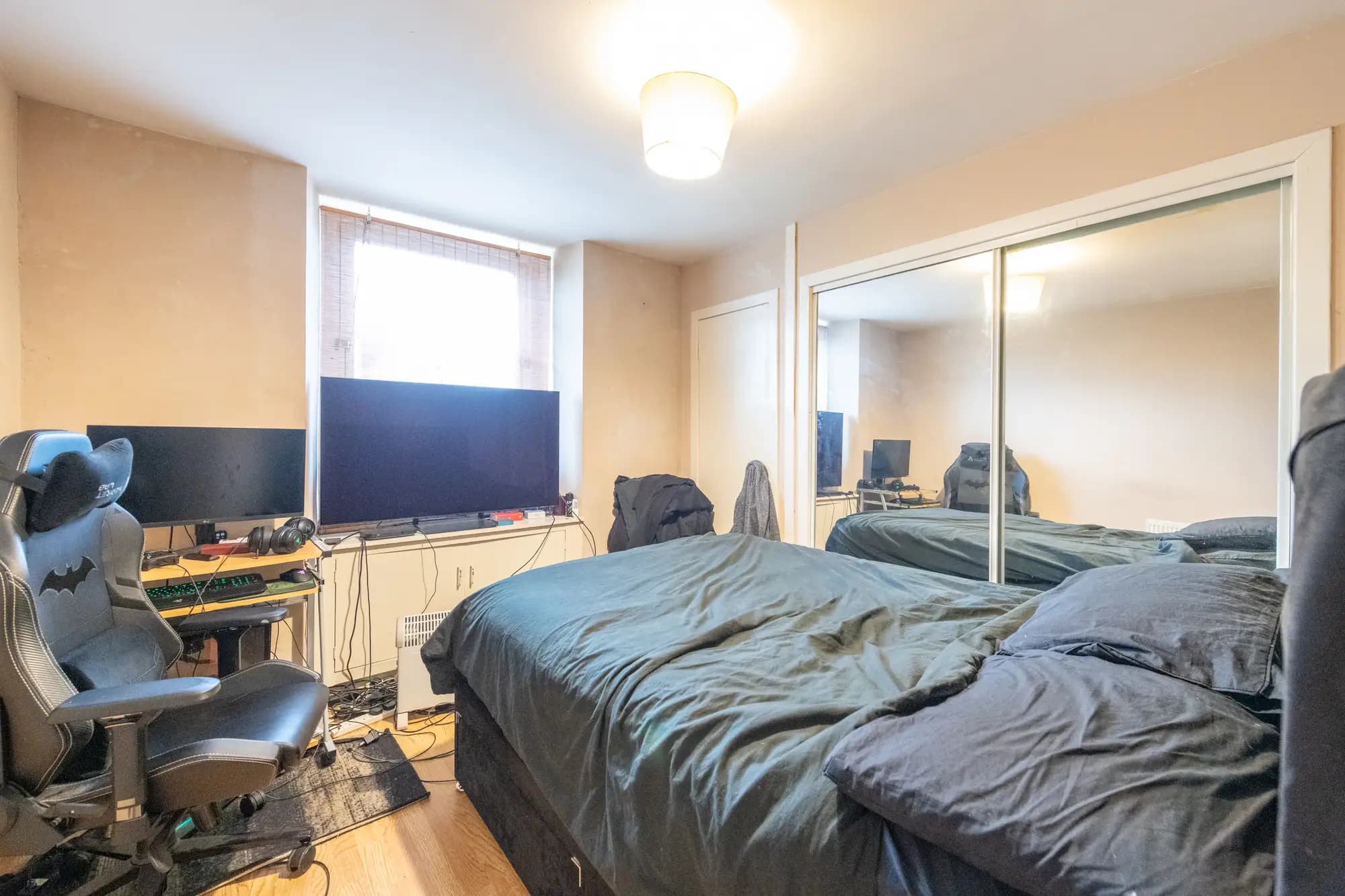 property photo 9 of 19