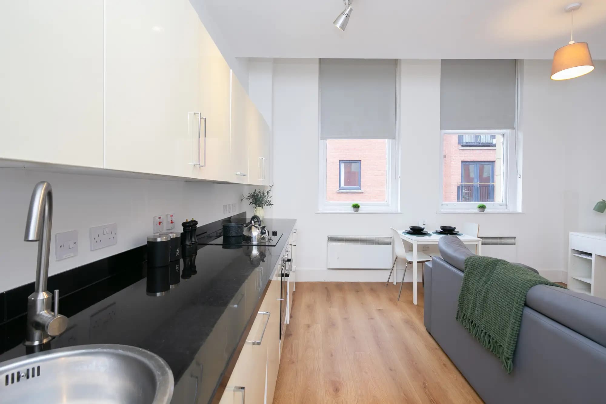 property photo 6 of 29