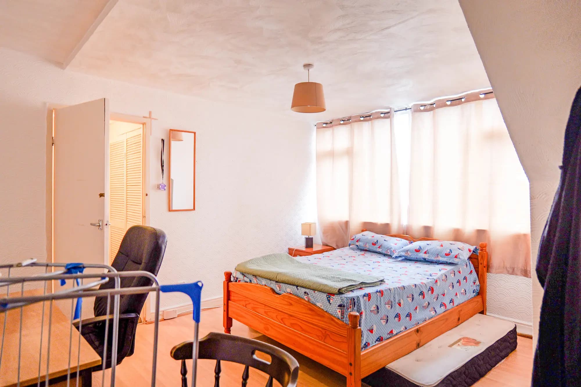 property photo 13 of 24