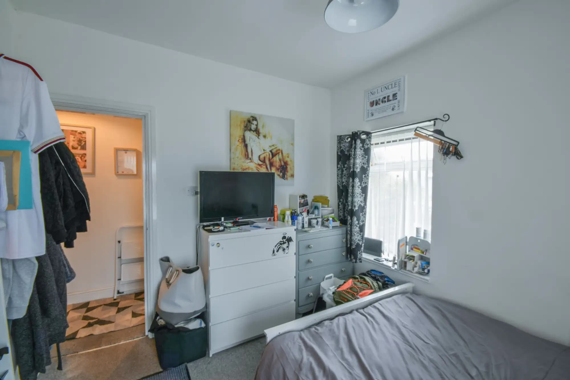 property photo 12 of 15