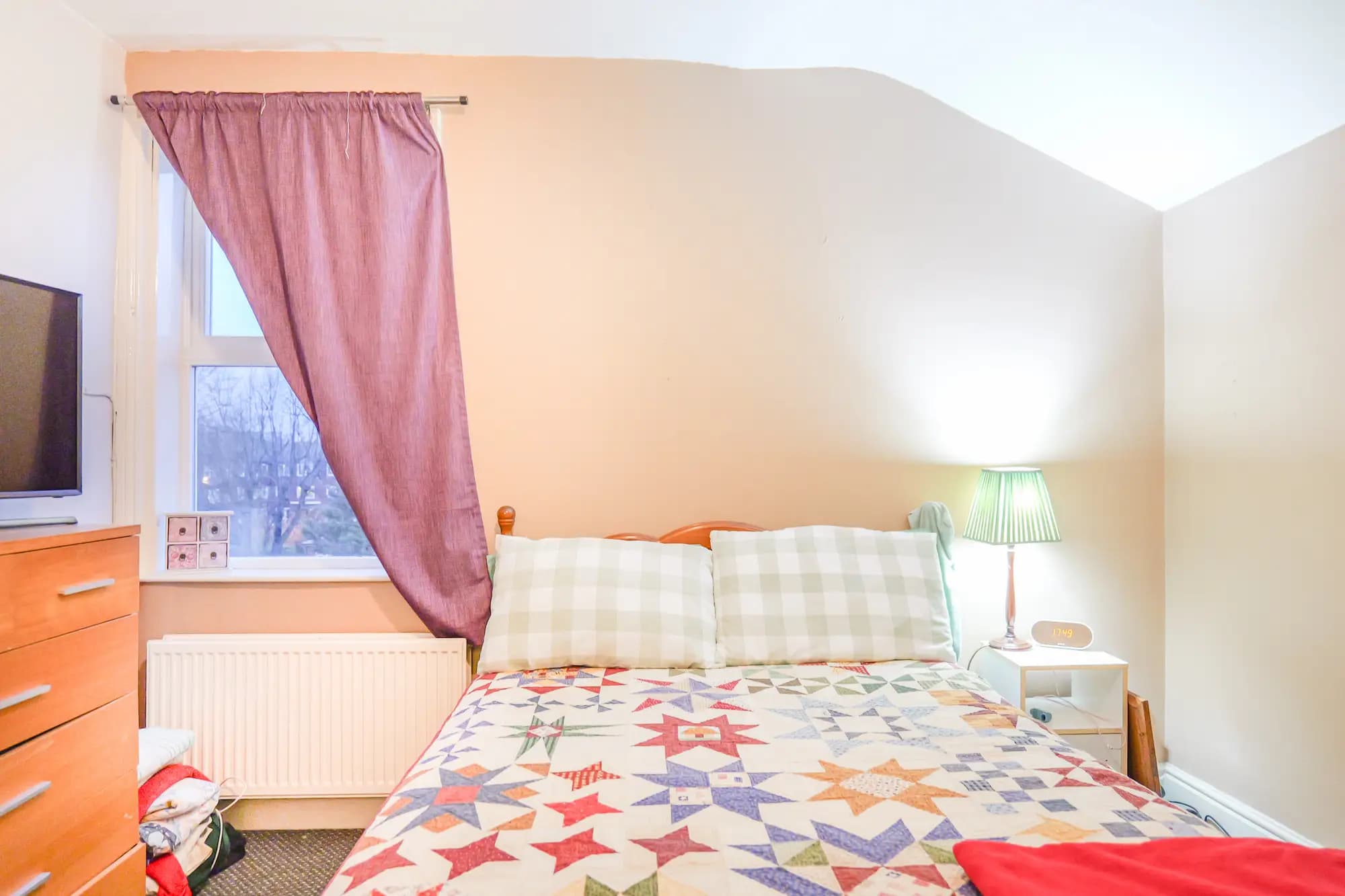 property photo 7 of 25