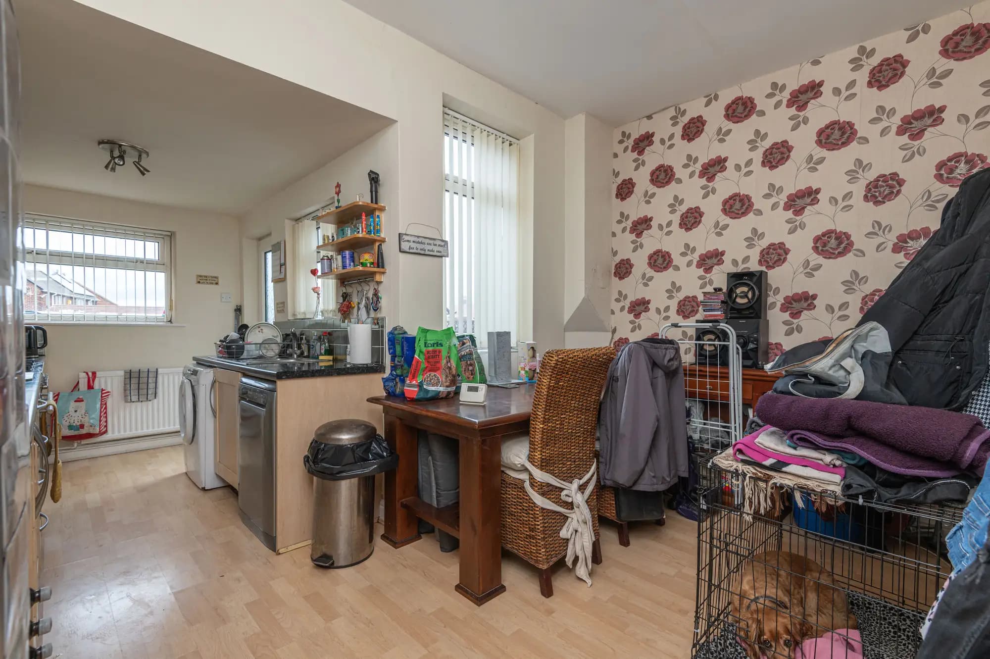 property photo 8 of 14