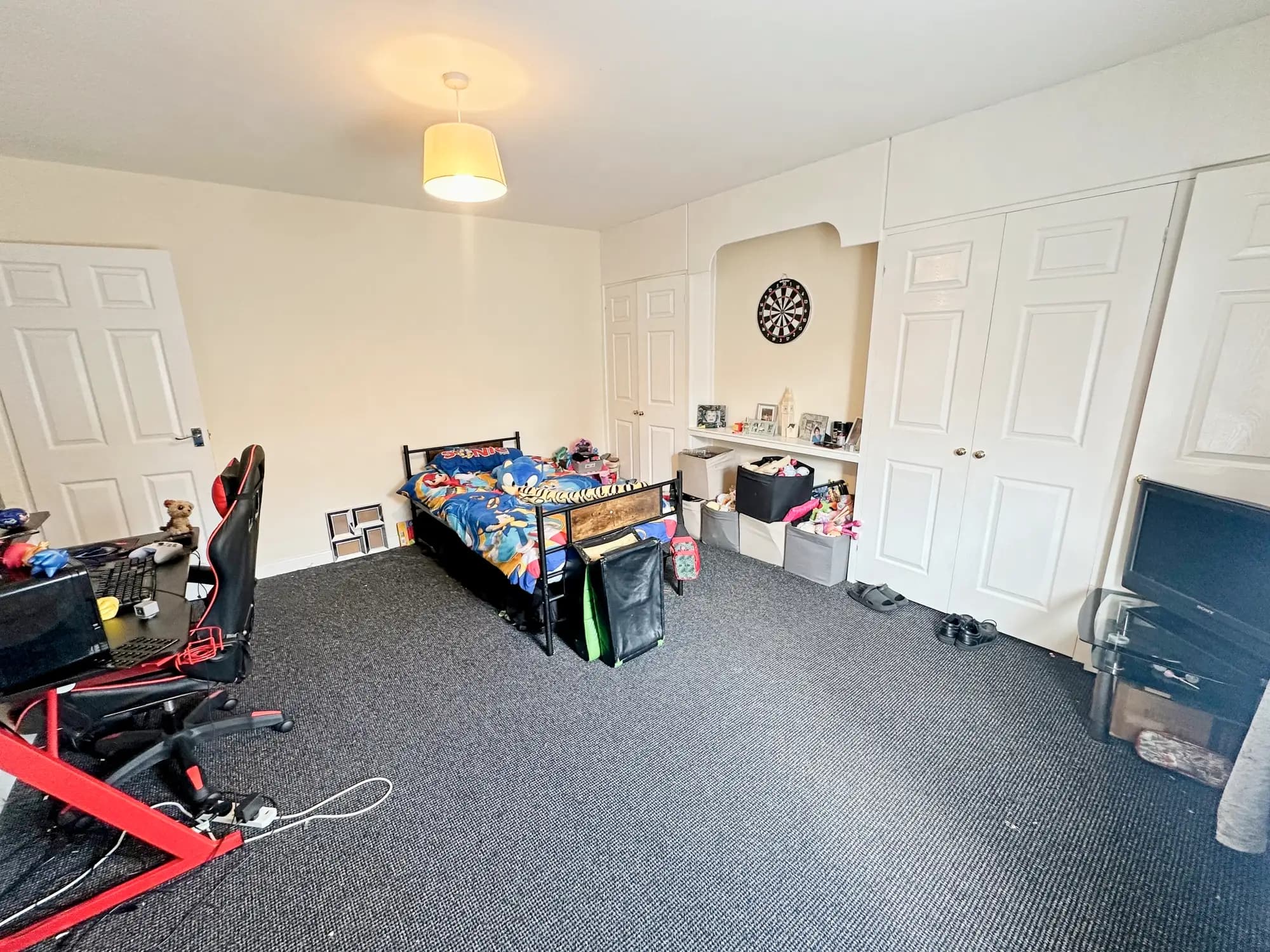 property photo 16 of 24
