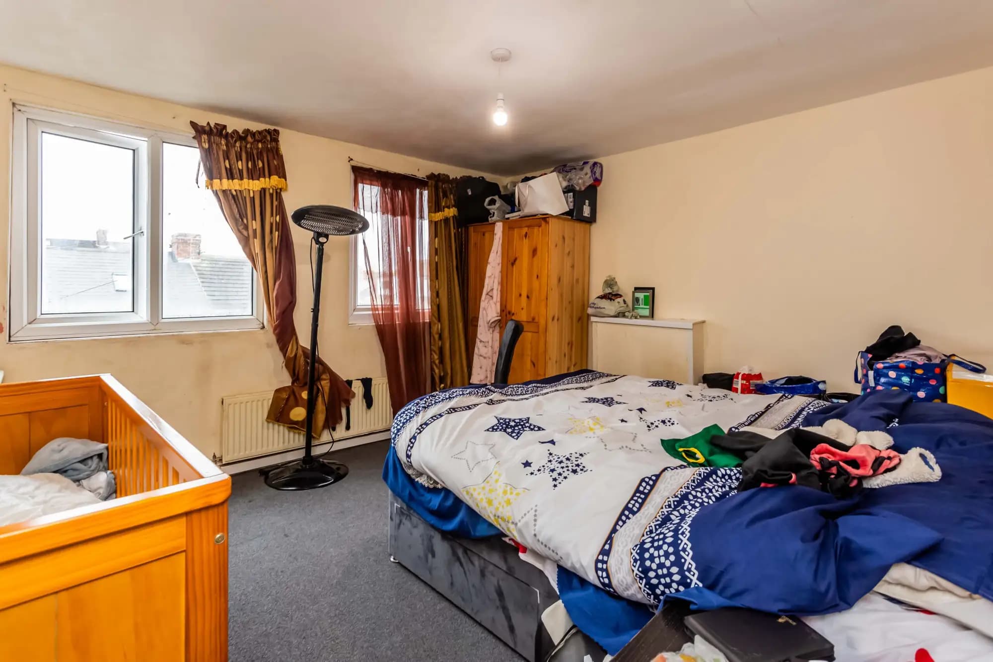 property photo 12 of 14