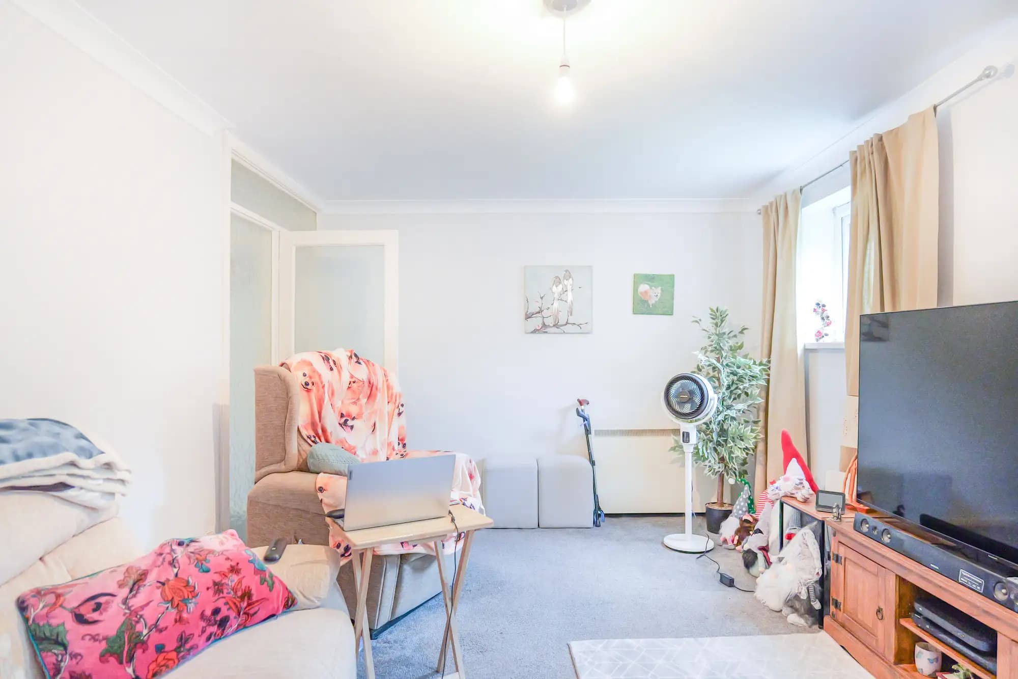 property photo 2 of 20