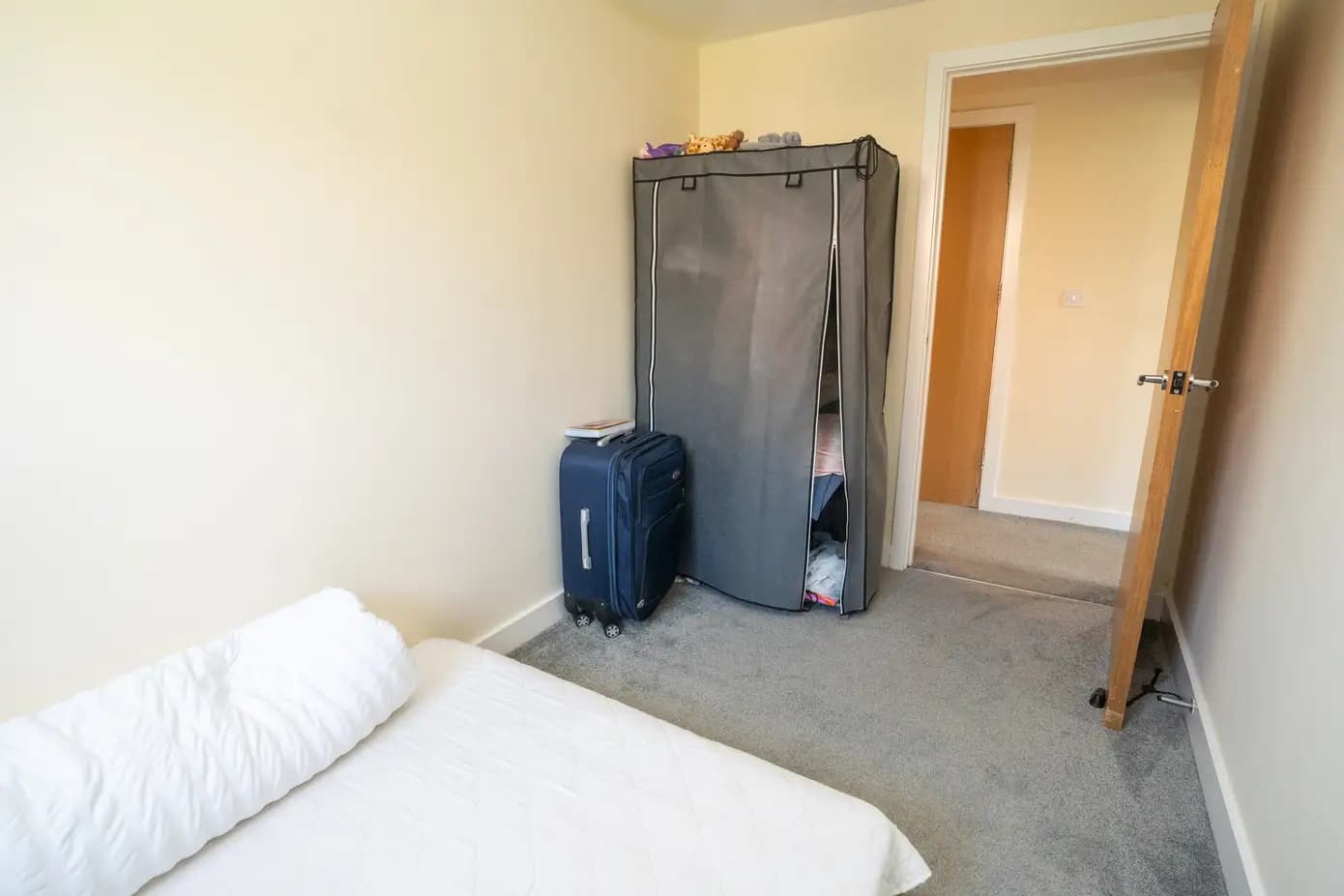 property photo 12 of 18