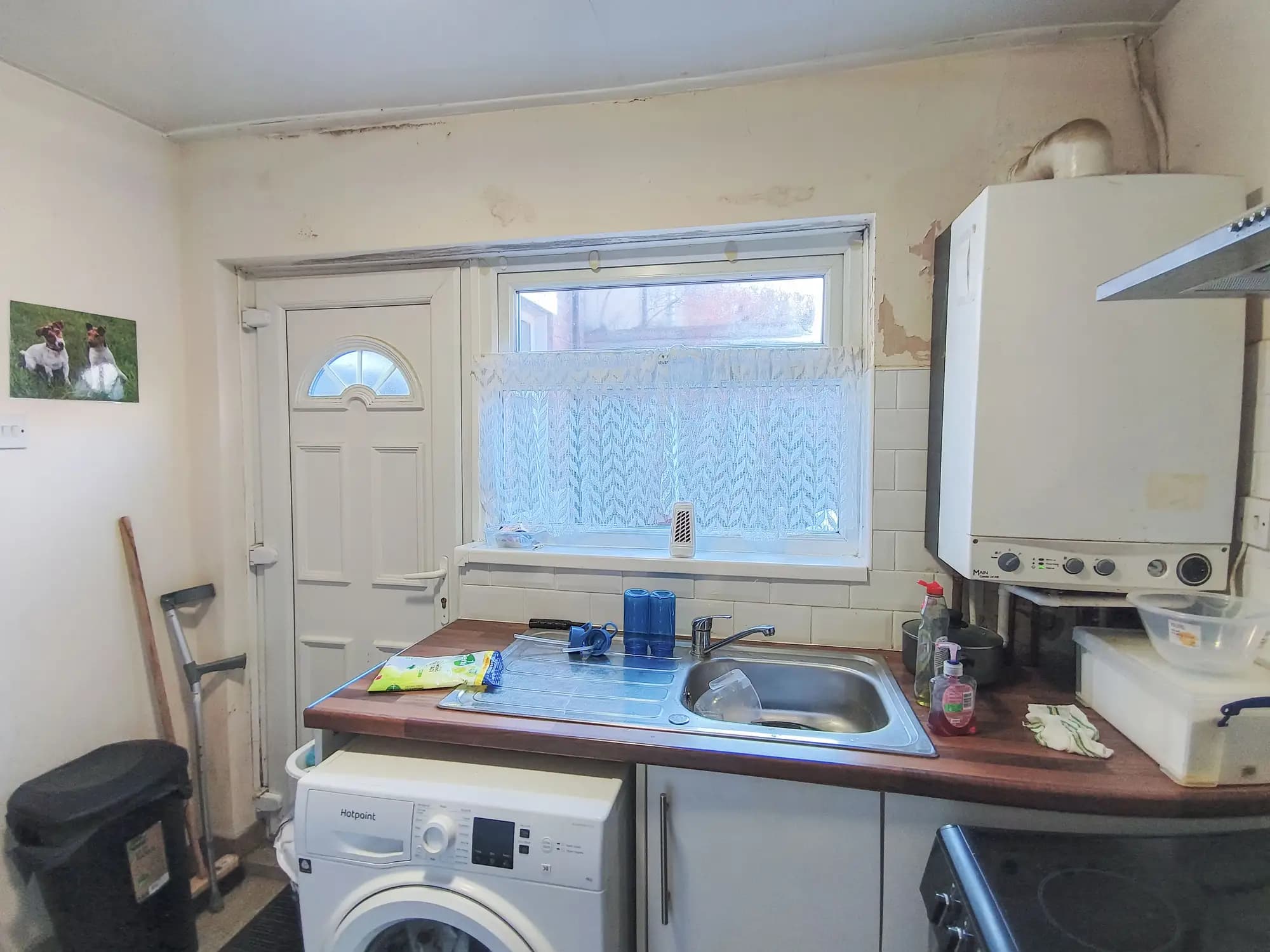 property photo 5 of 15