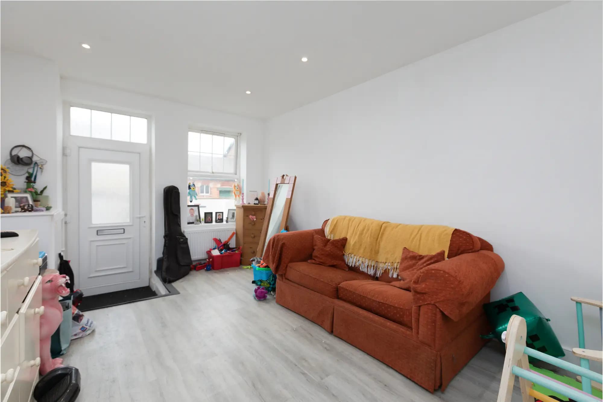 property photo 2 of 30