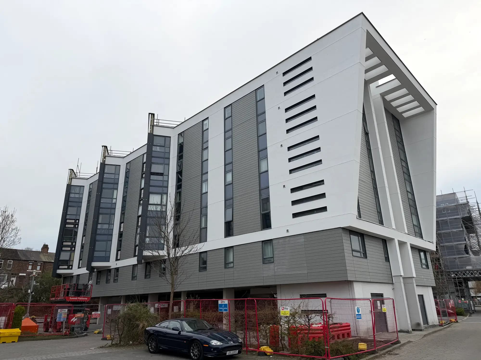 property photo 21 of 22