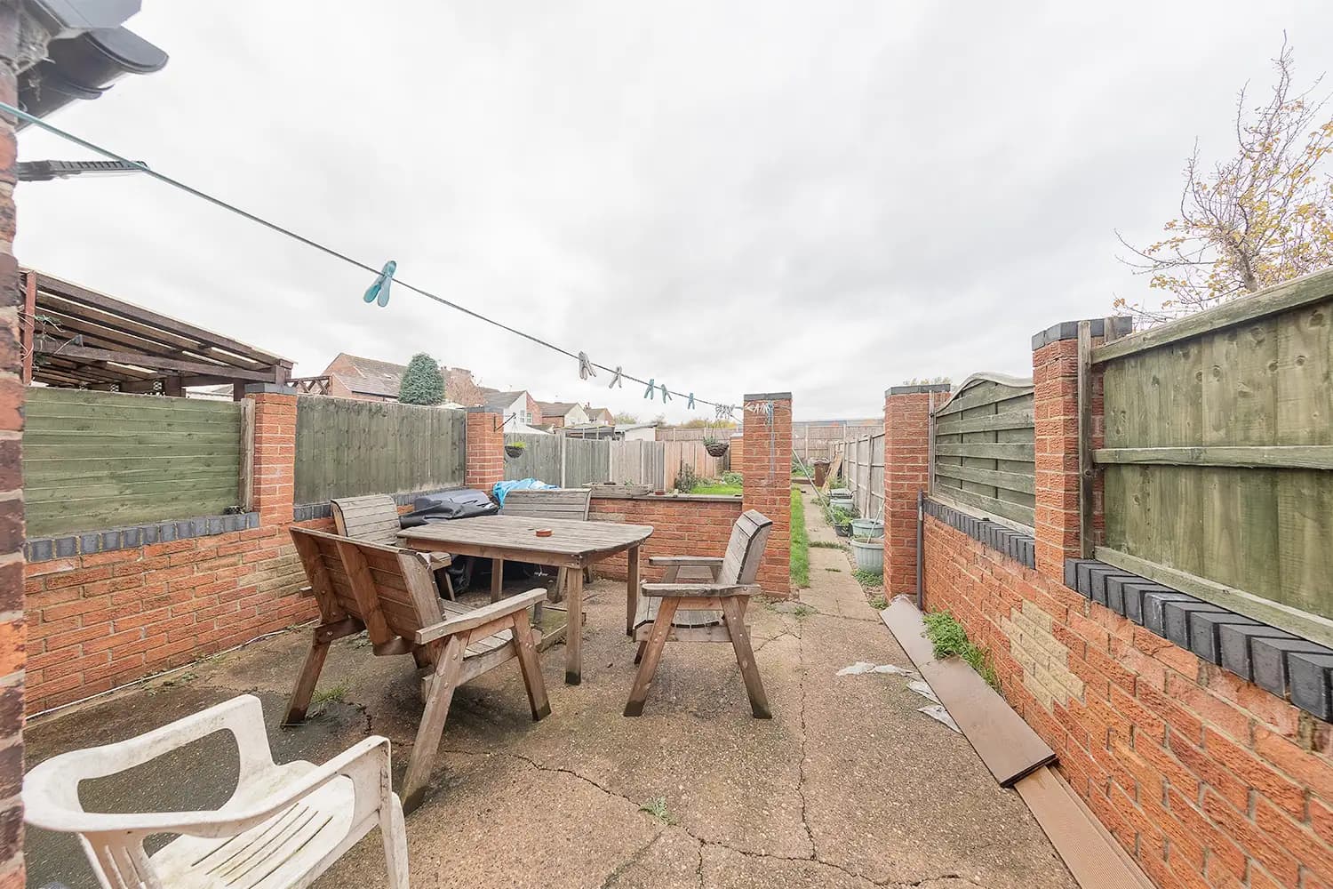 property photo 27 of 31