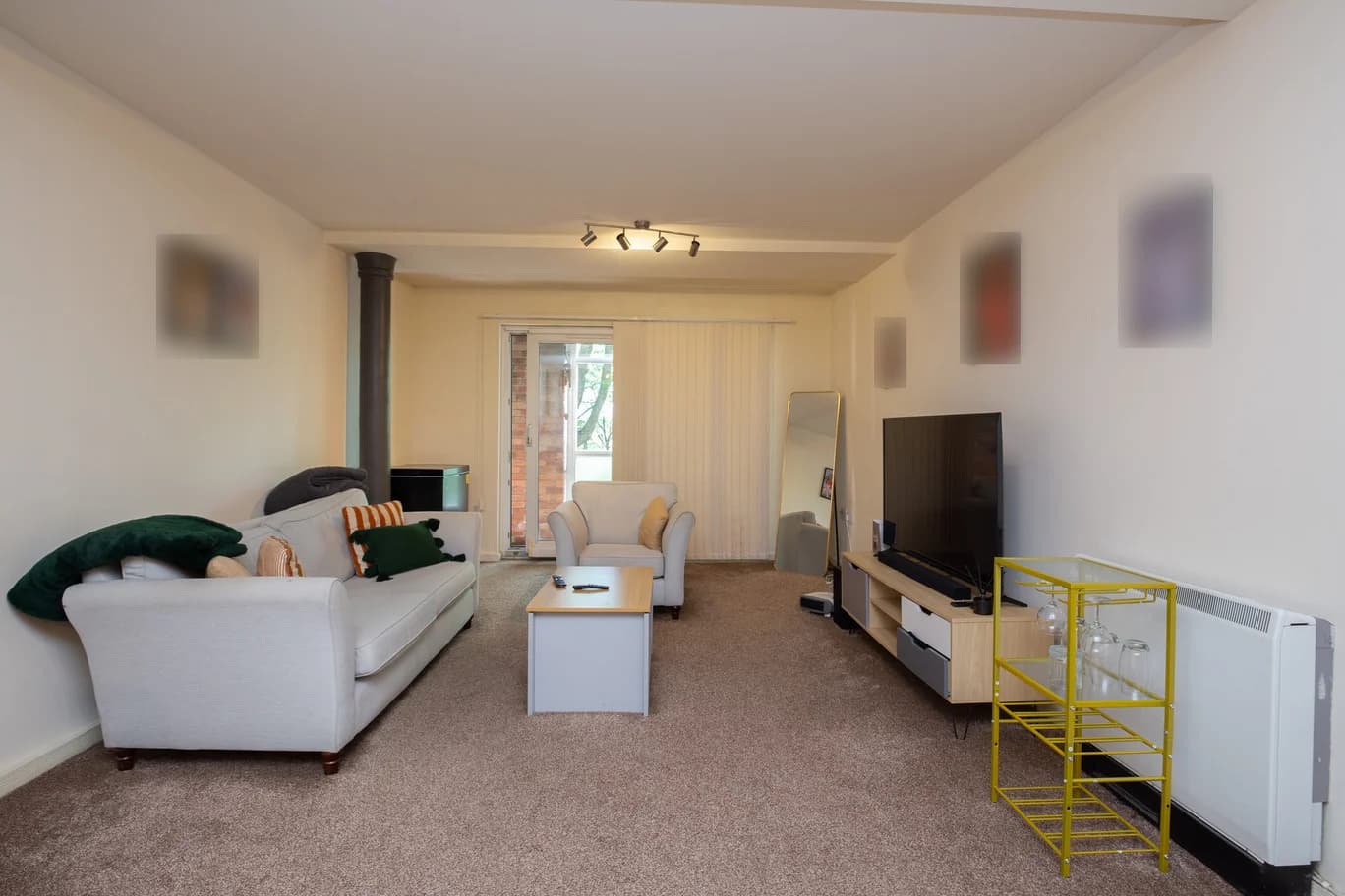 property photo 4 of 23