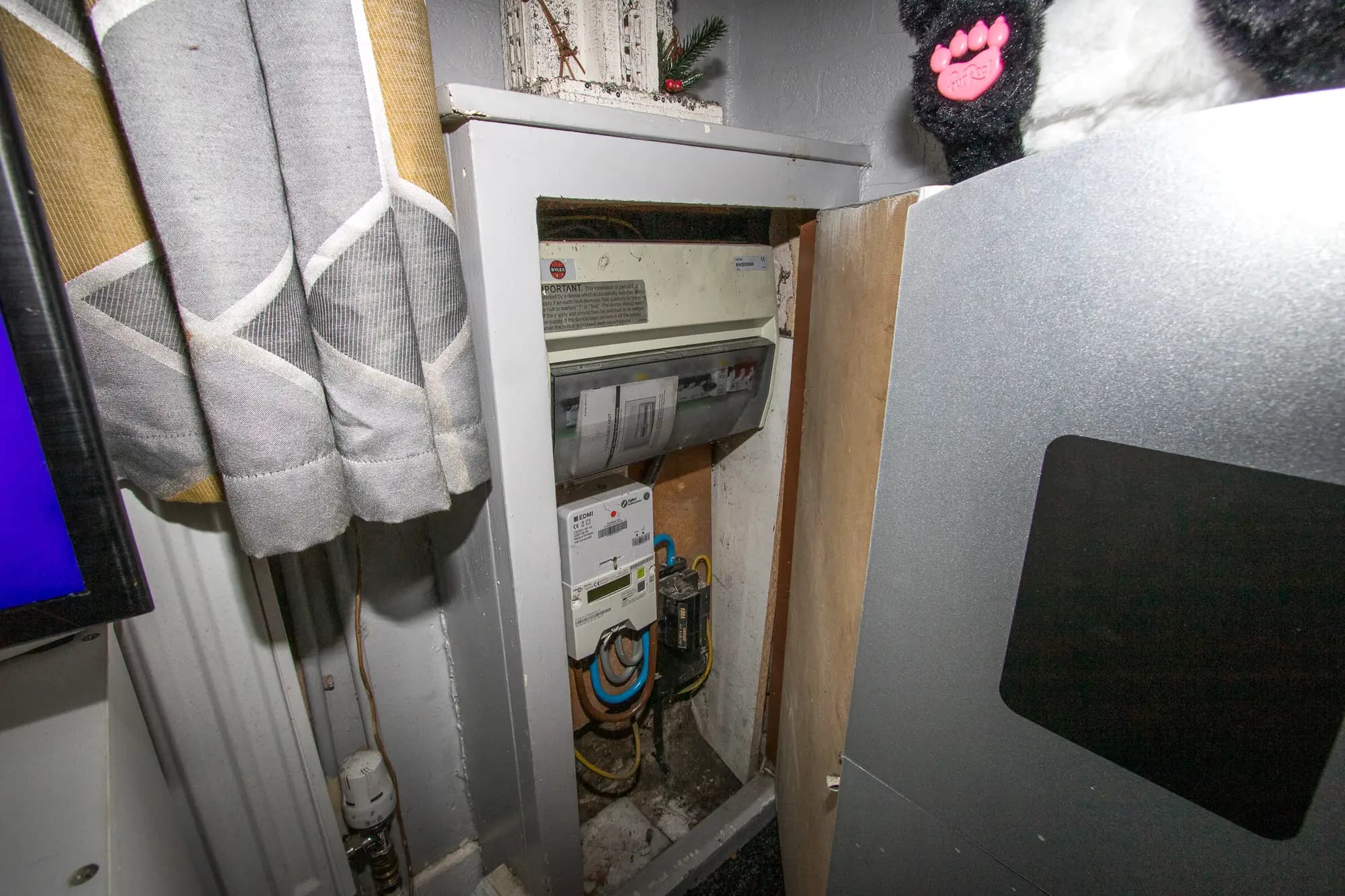 property photo 13 of 14