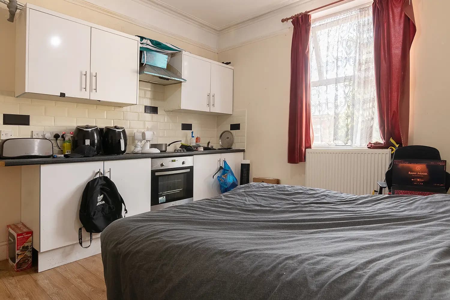 property photo 35 of 118