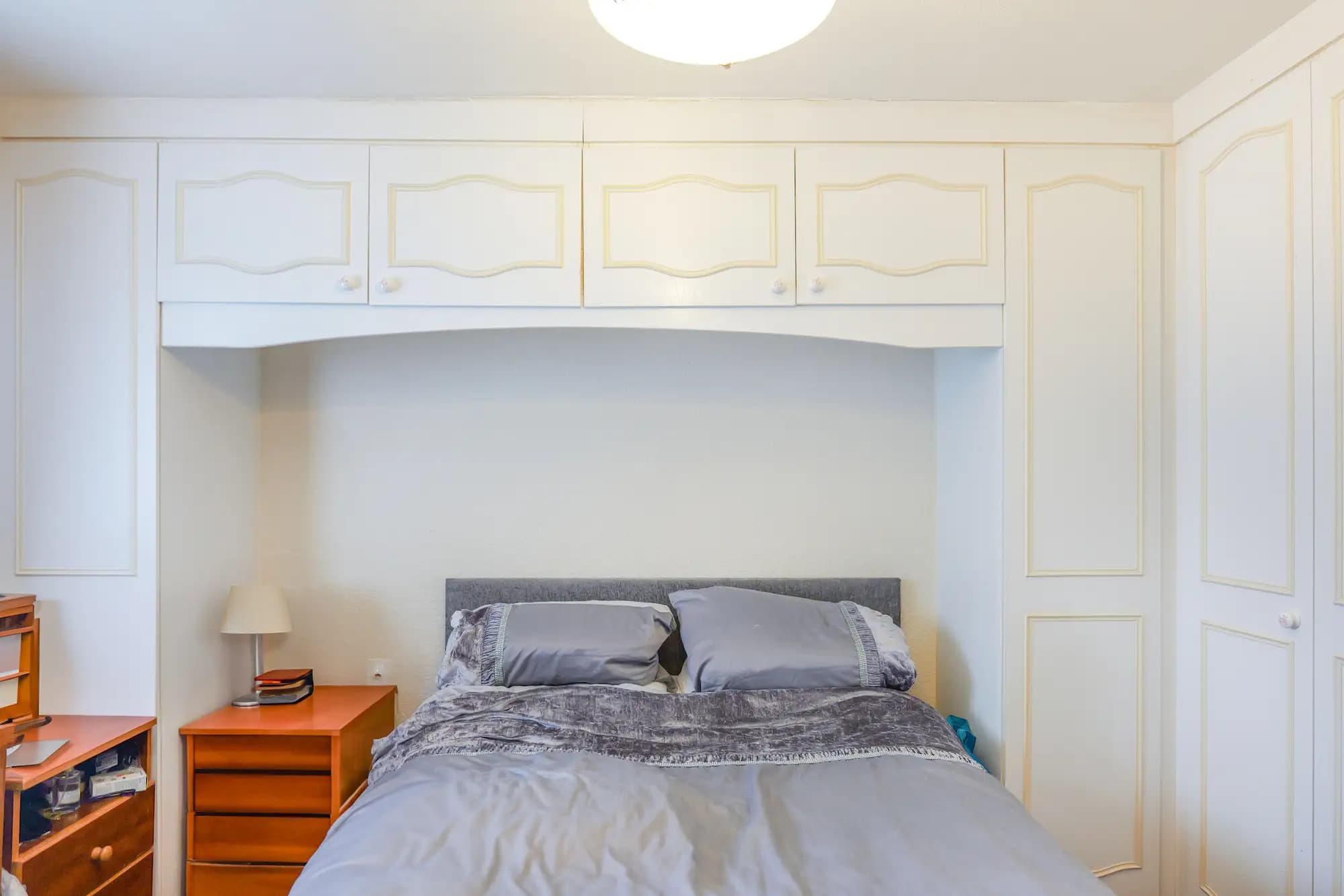 property photo 9 of 15