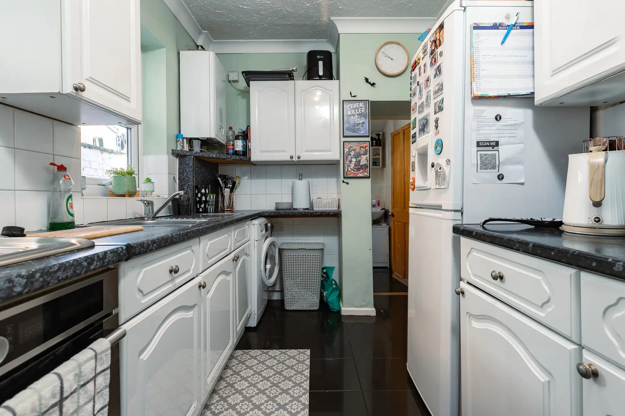 property photo 5 of 29