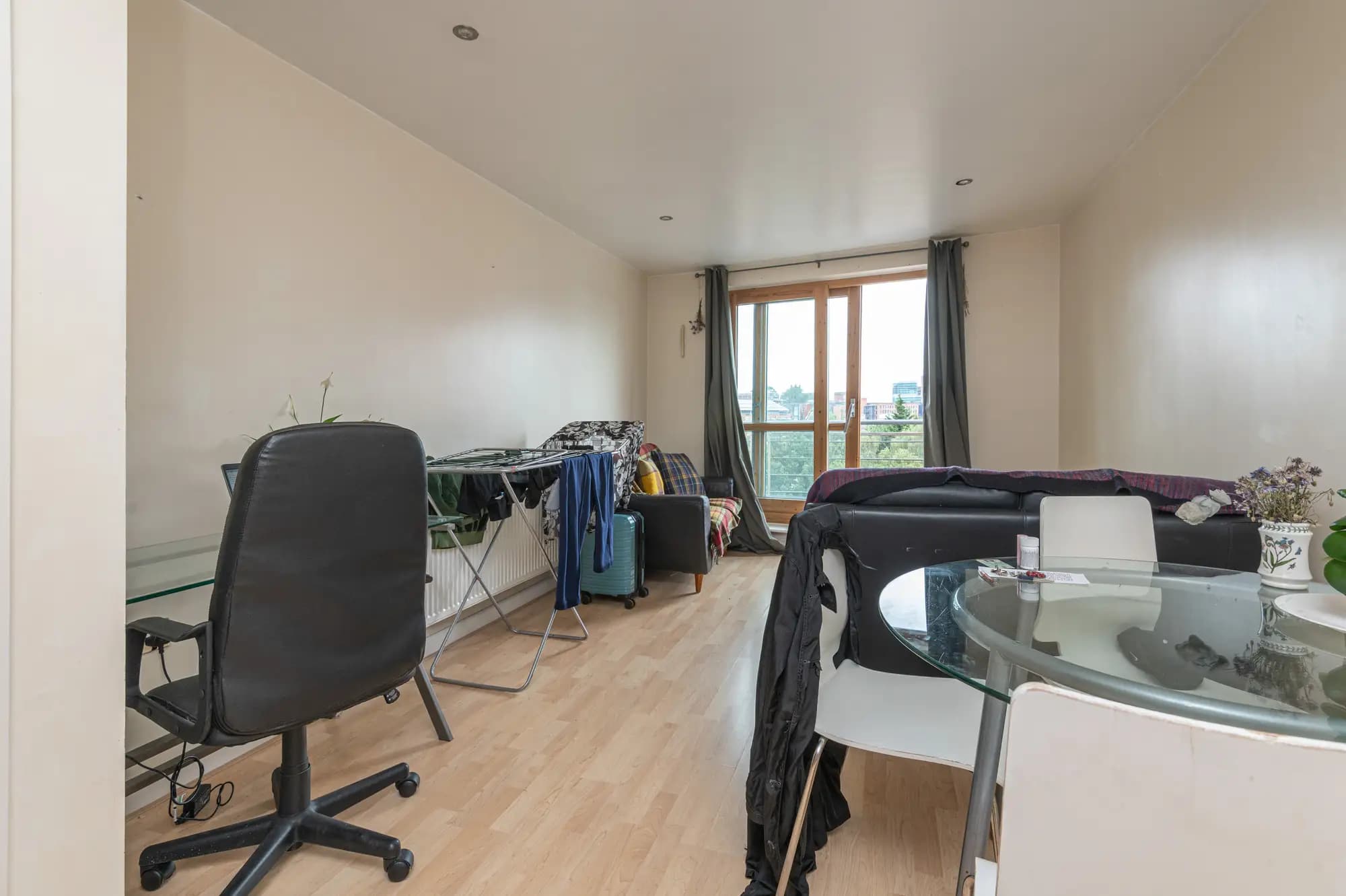 property photo 5 of 24