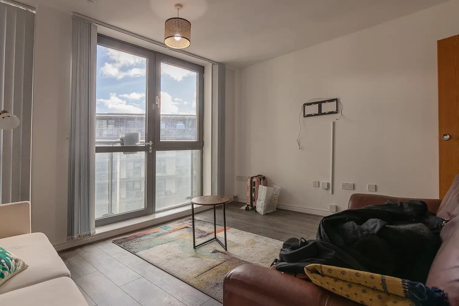 property photo 6 of 20