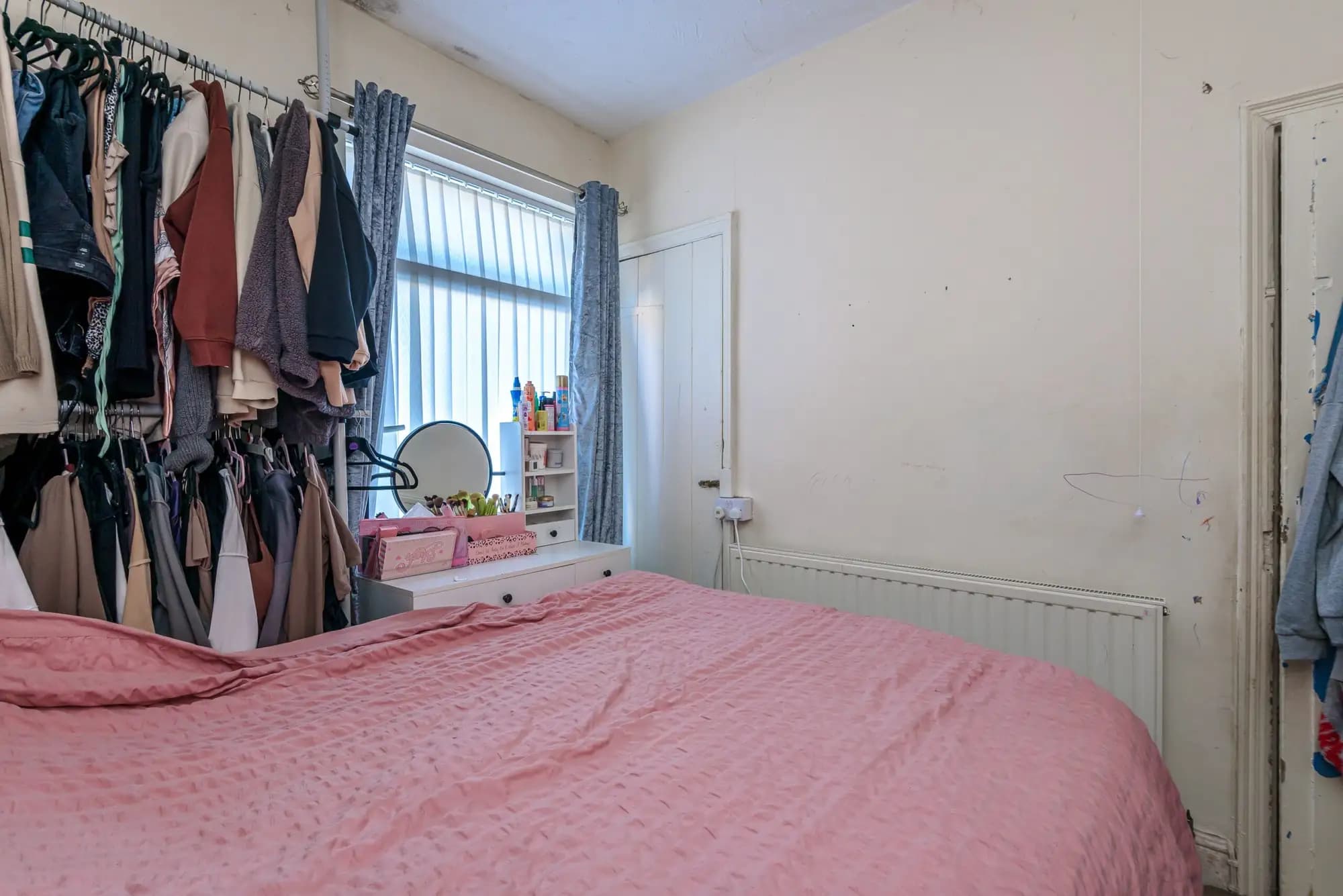 property photo 10 of 14