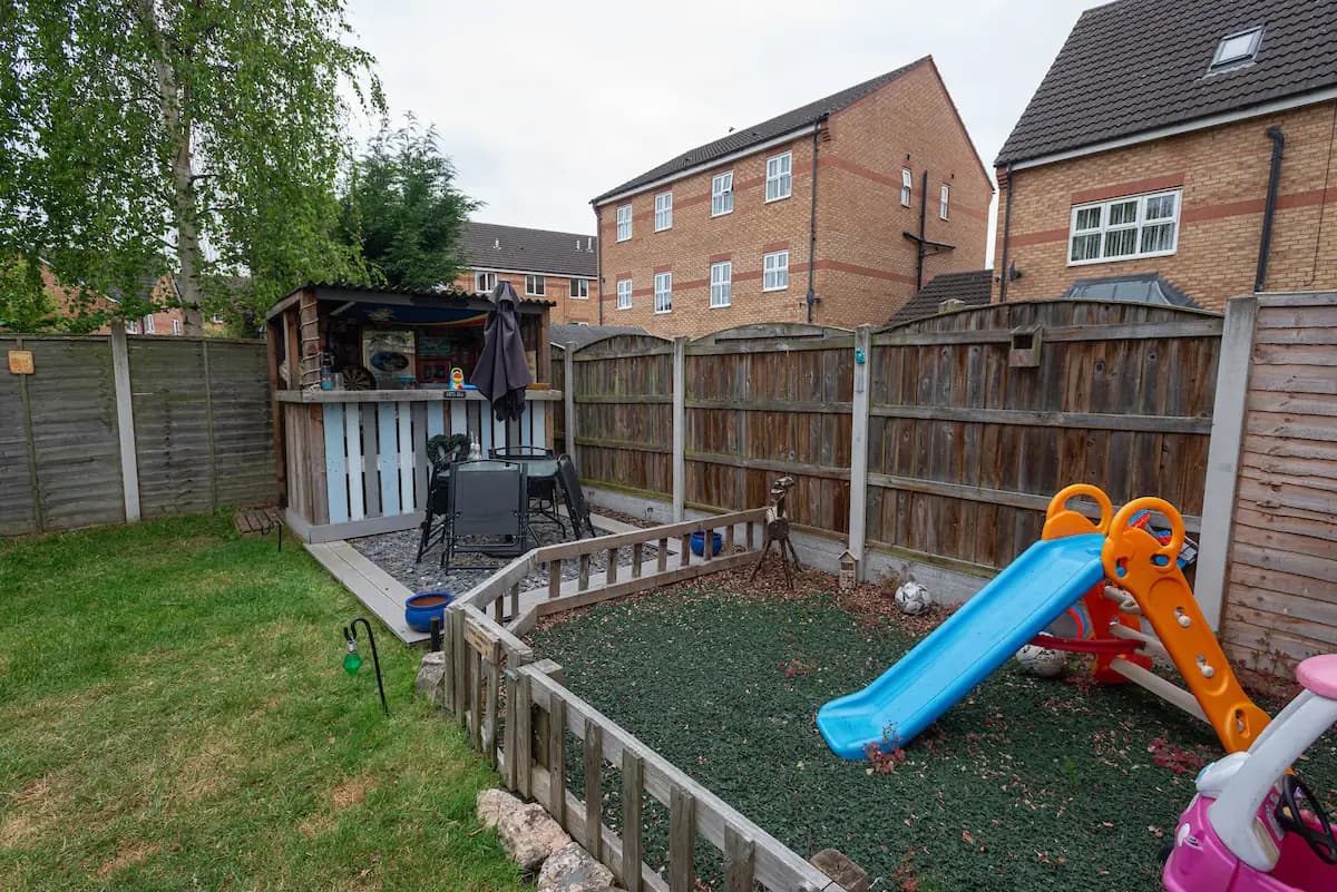 property photo 26 of 30