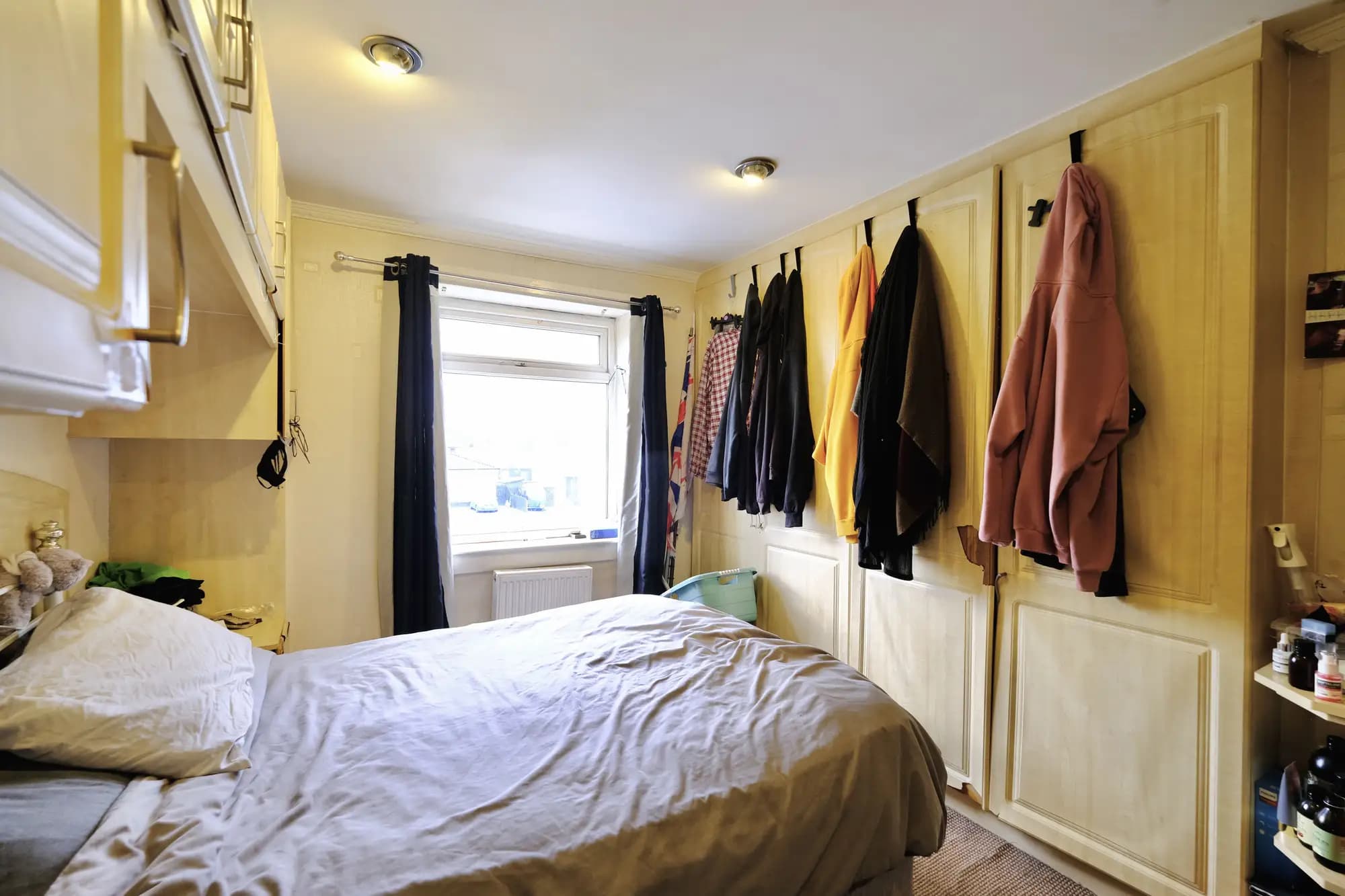 property photo 11 of 20