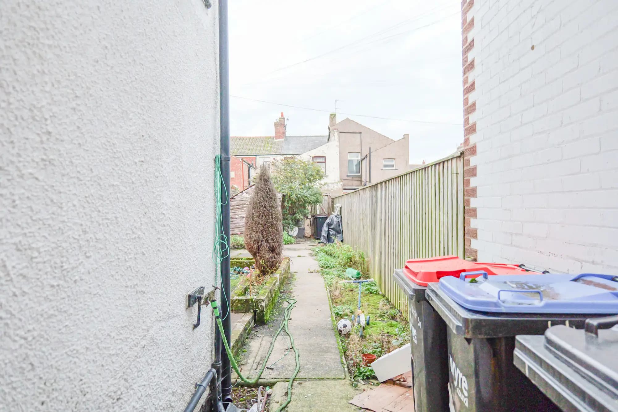 property photo 26 of 30