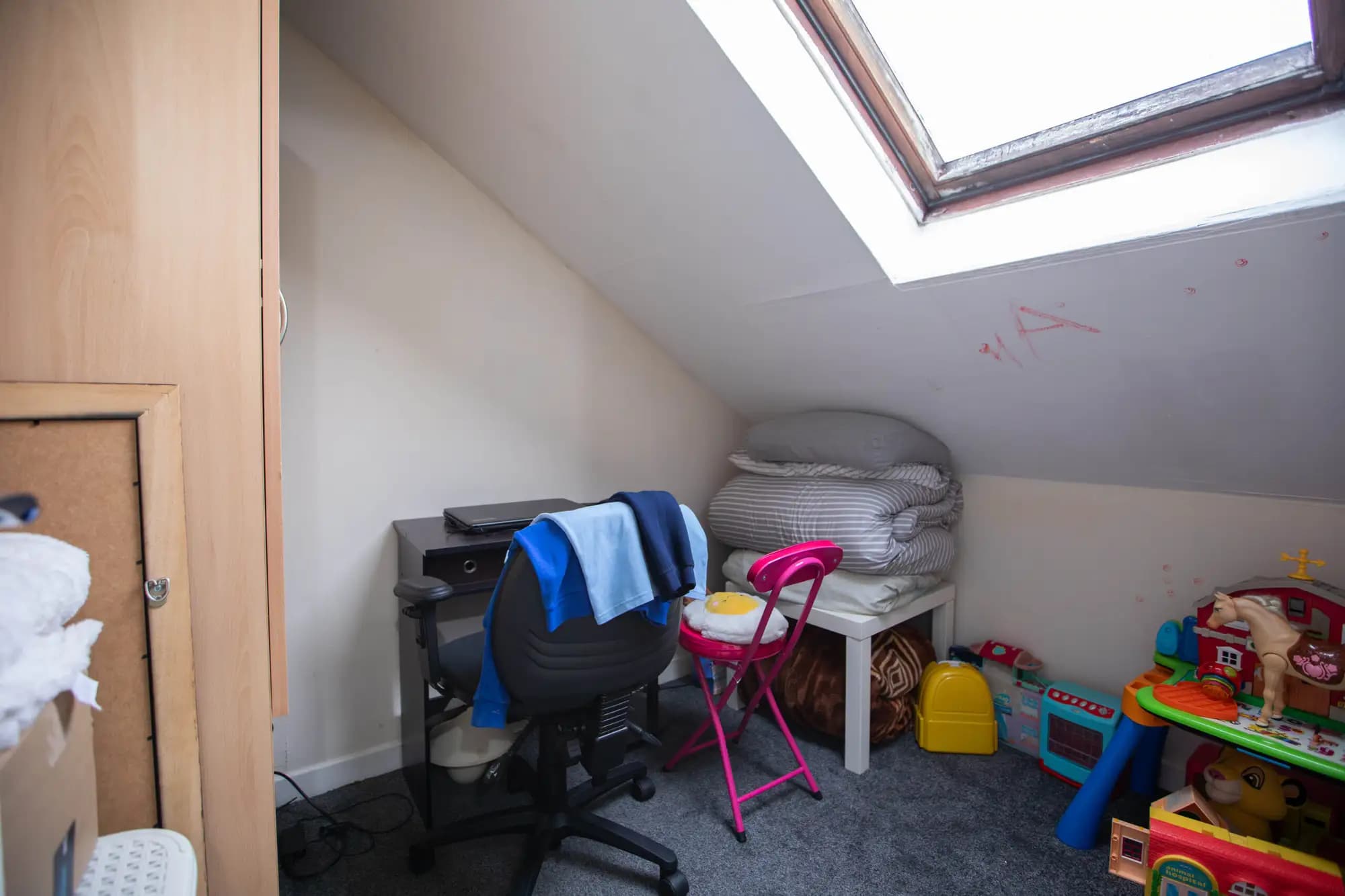 property photo 14 of 18