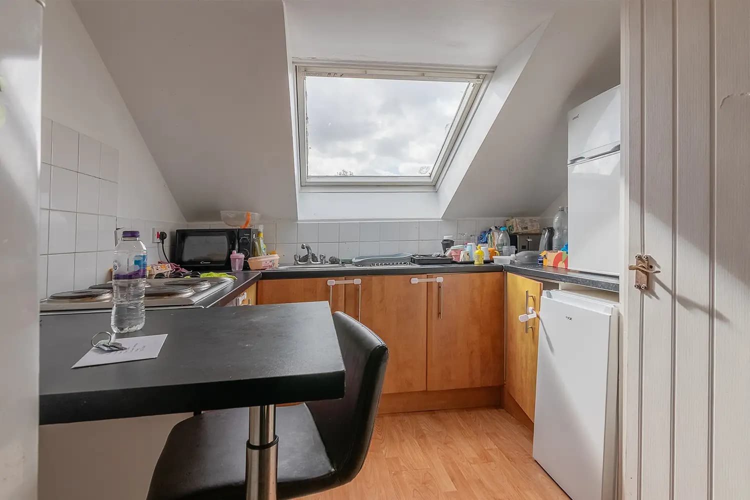 property photo 6 of 19