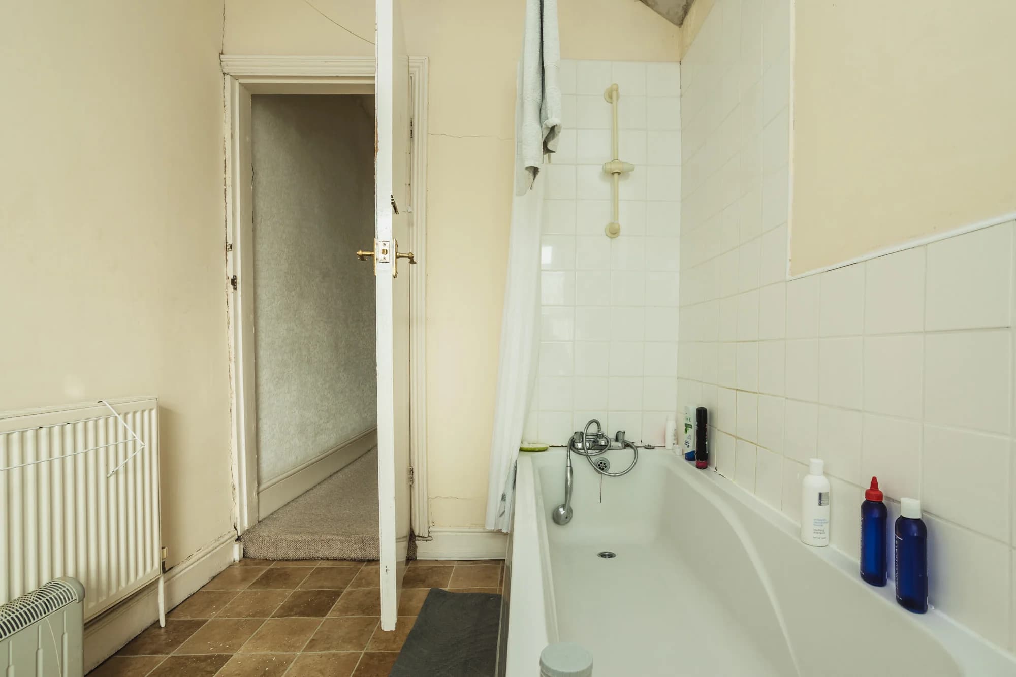 property photo 10 of 19