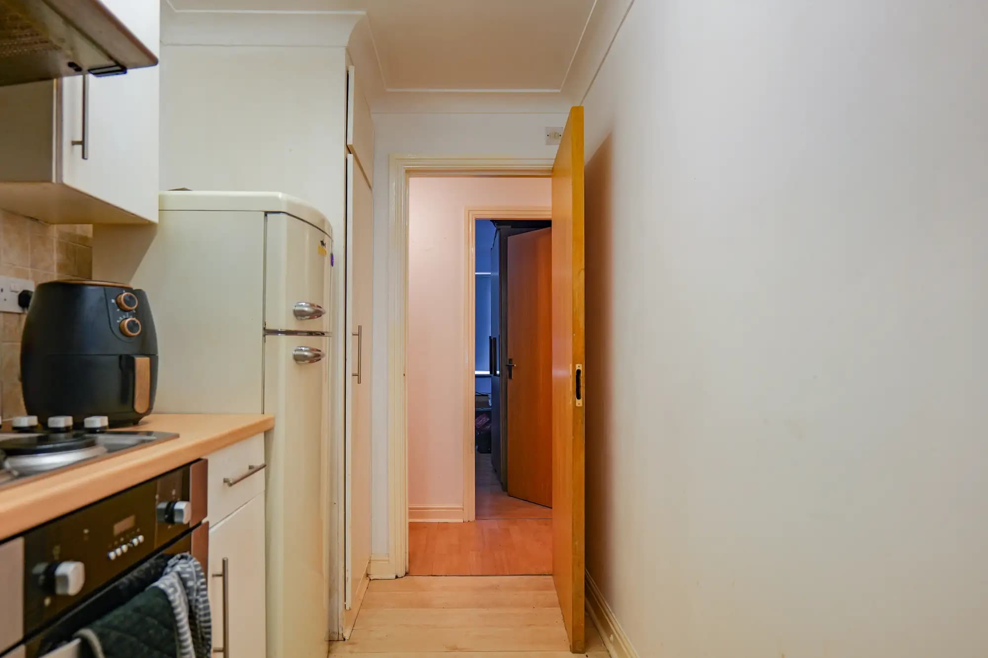 property photo 7 of 24