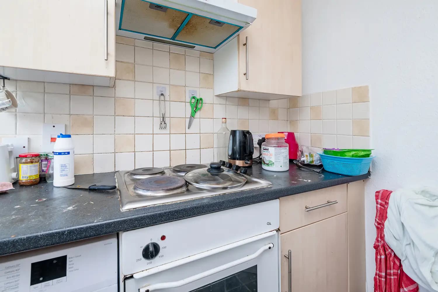 property photo 18 of 31
