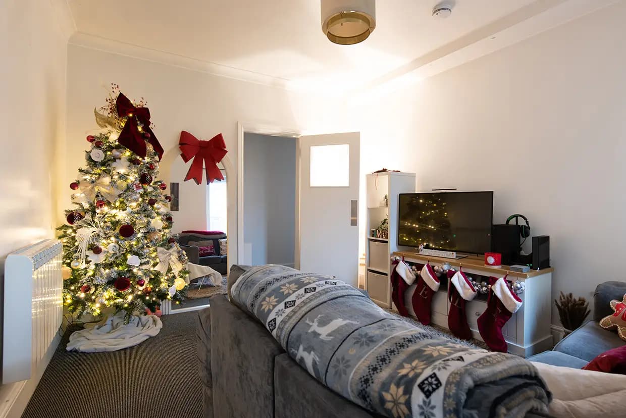 property photo 3 of 24