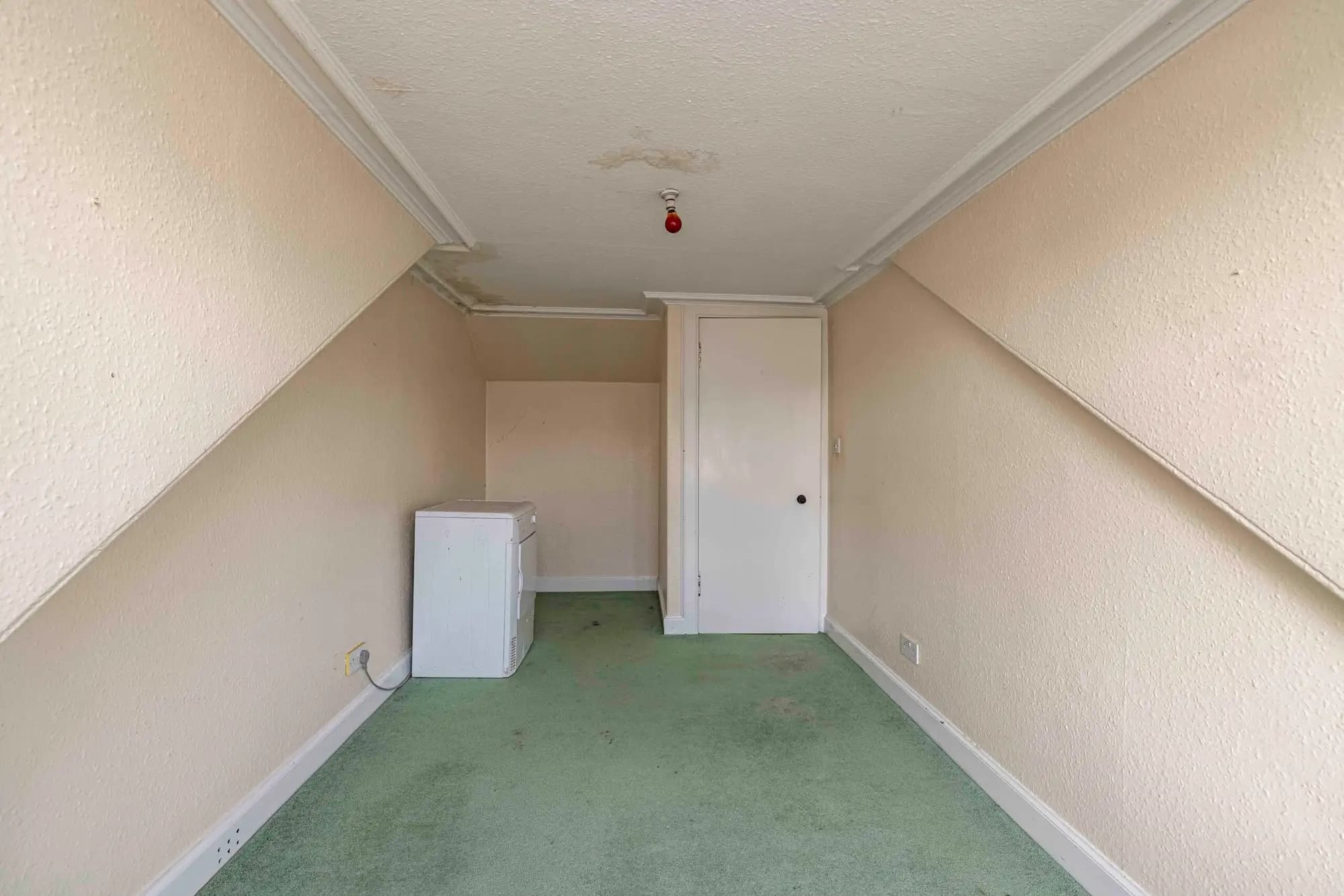 property photo 19 of 22