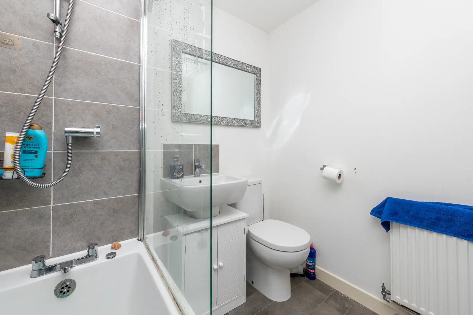 property photo 18 of 37