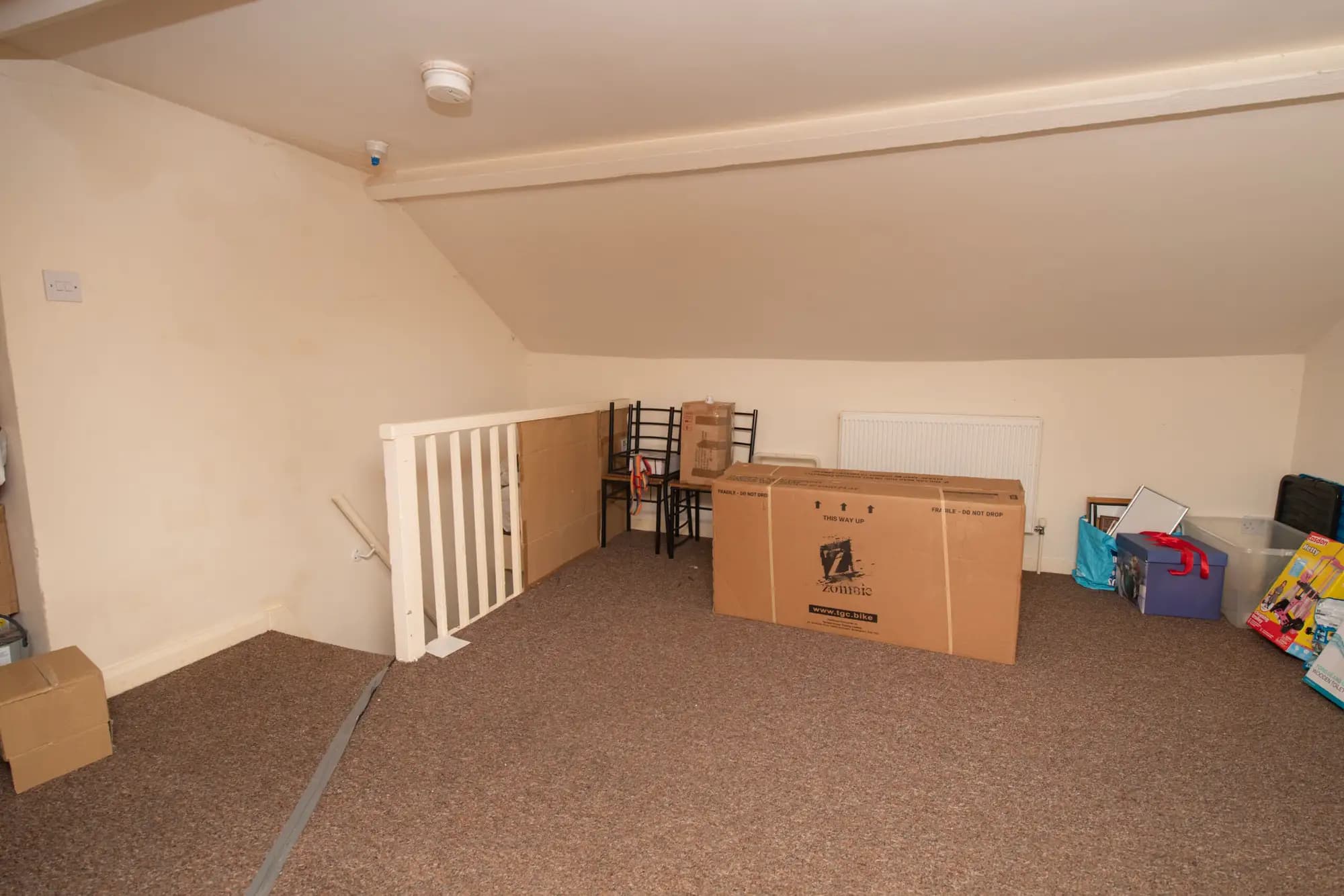 property photo 3 of 22