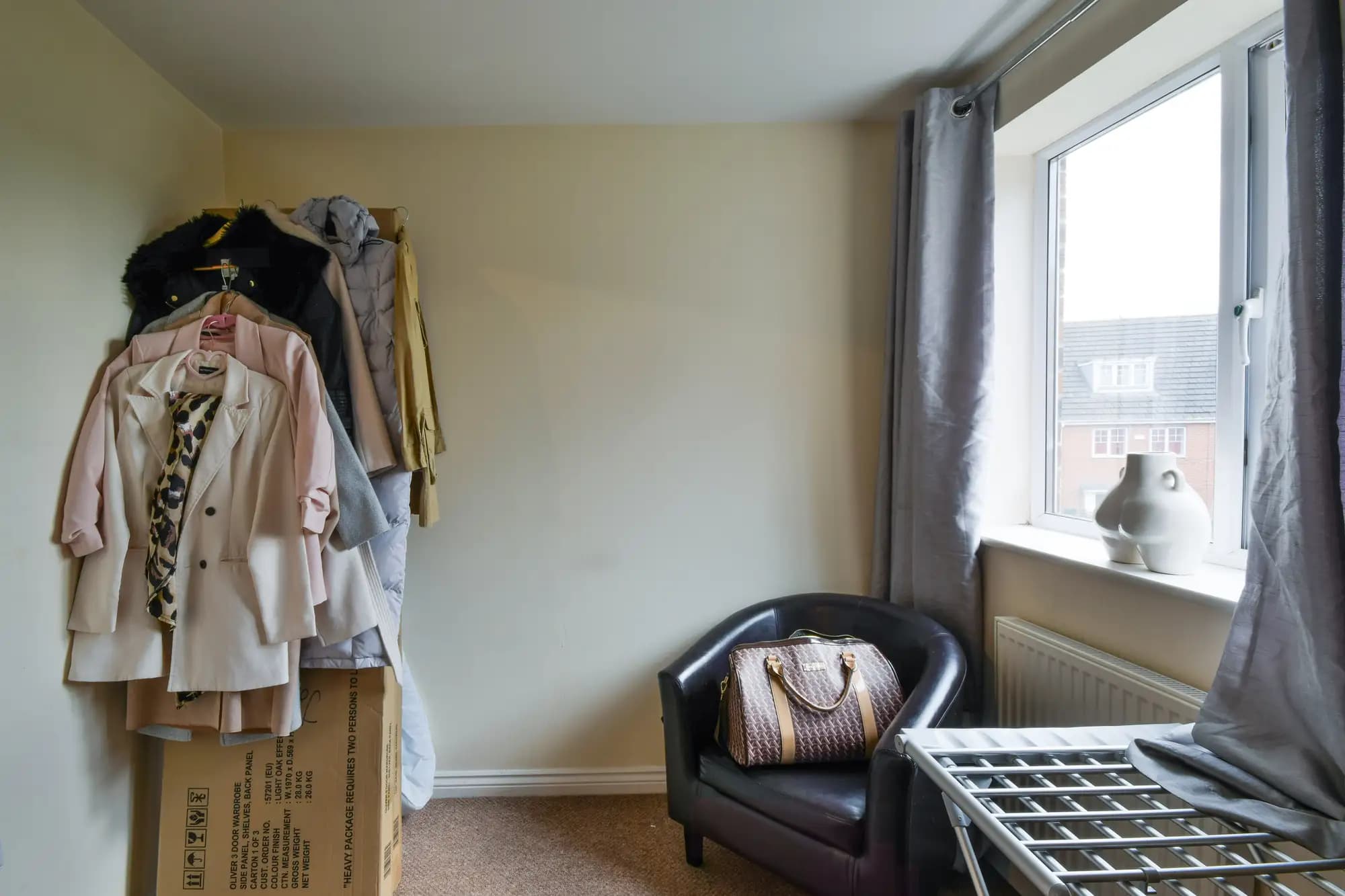 property photo 12 of 17