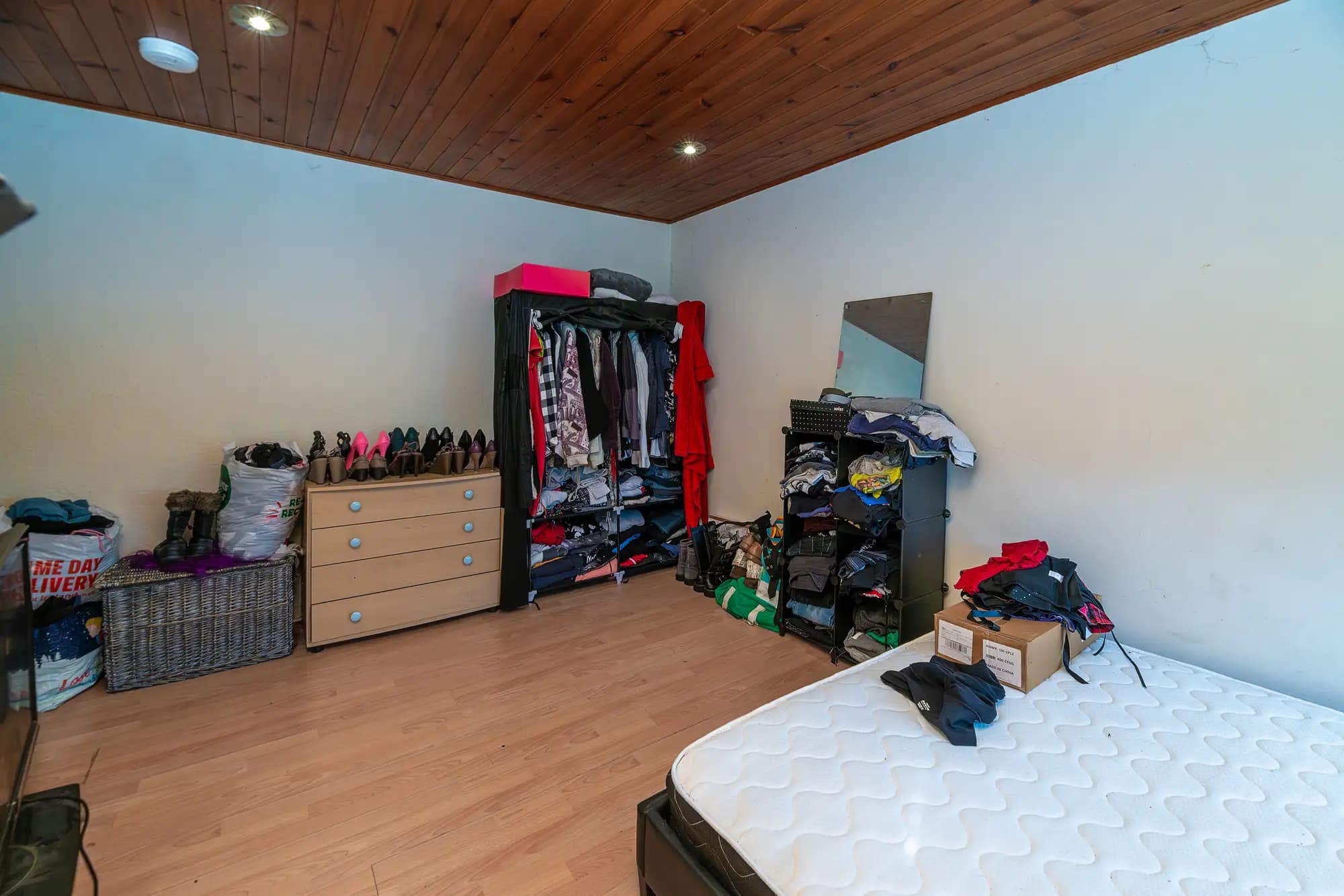 property photo 13 of 22