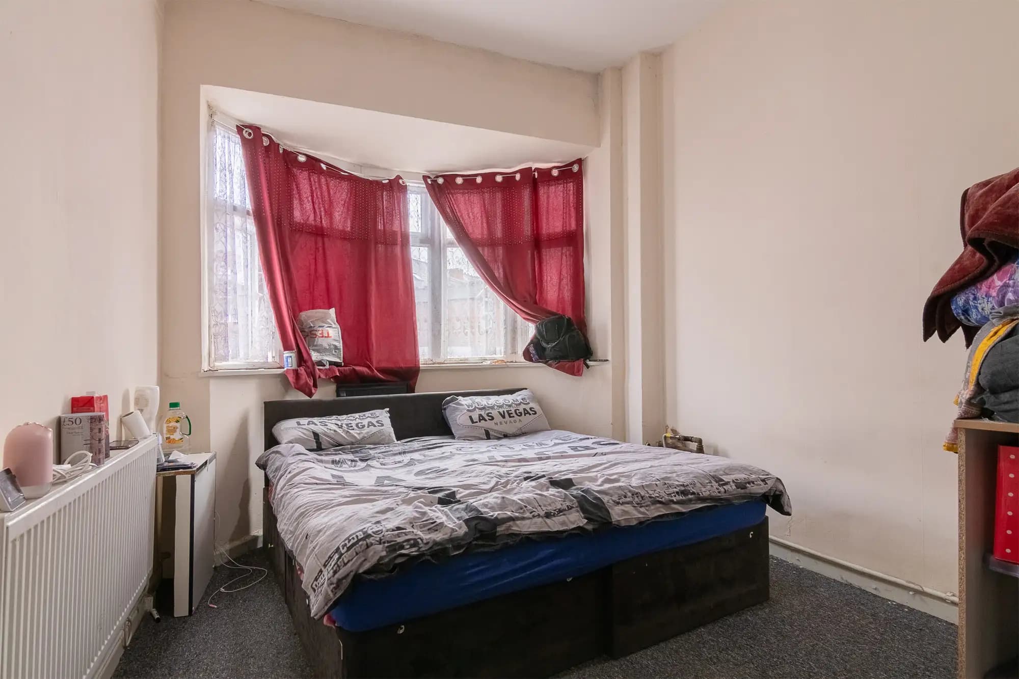 property photo 9 of 17