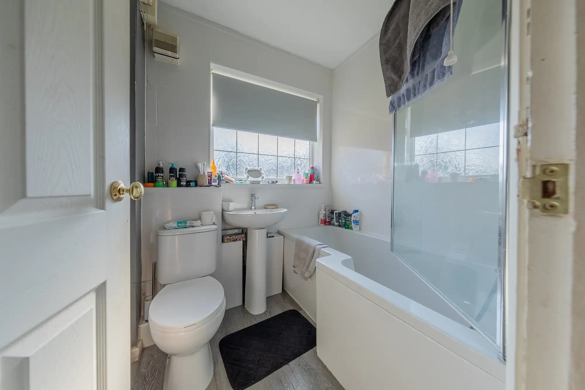 property photo 8 of 24