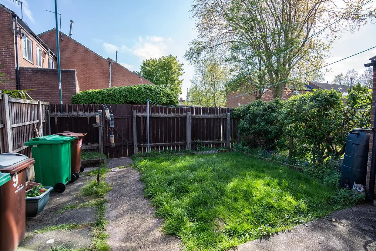 property photo 16 of 17