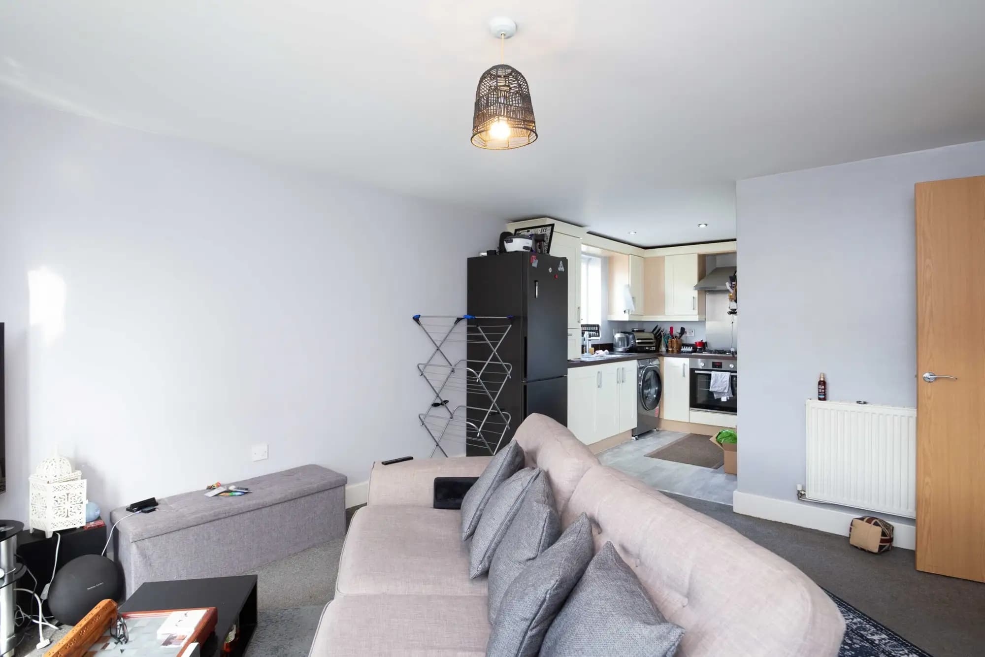 property photo 4 of 16