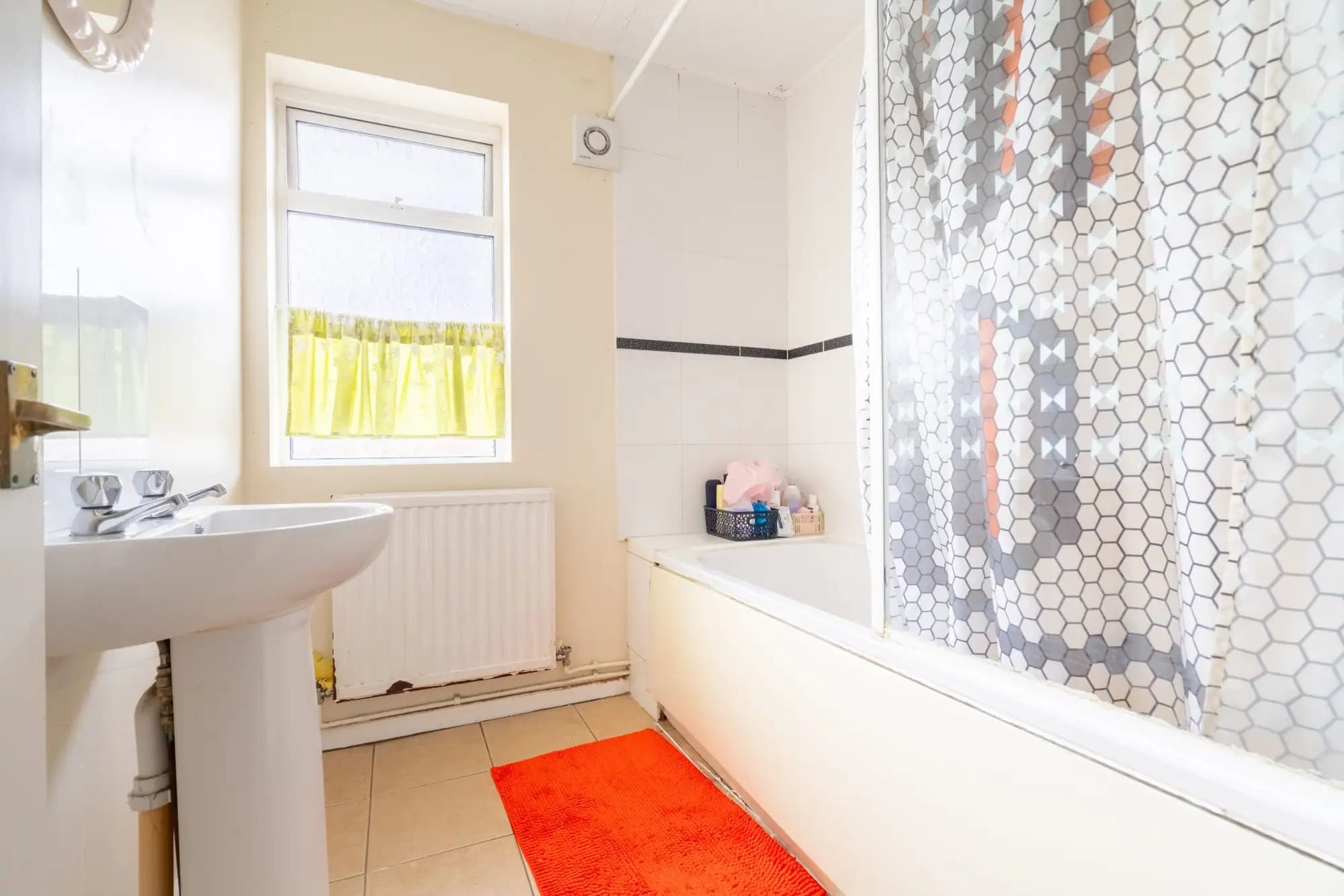 property photo 11 of 26