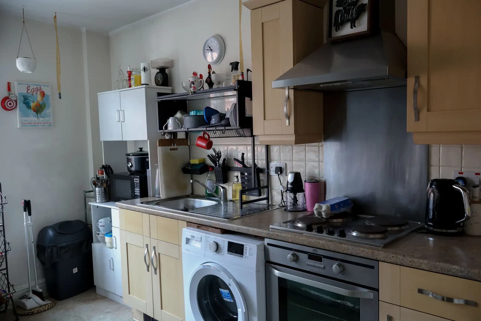 property photo 6 of 17