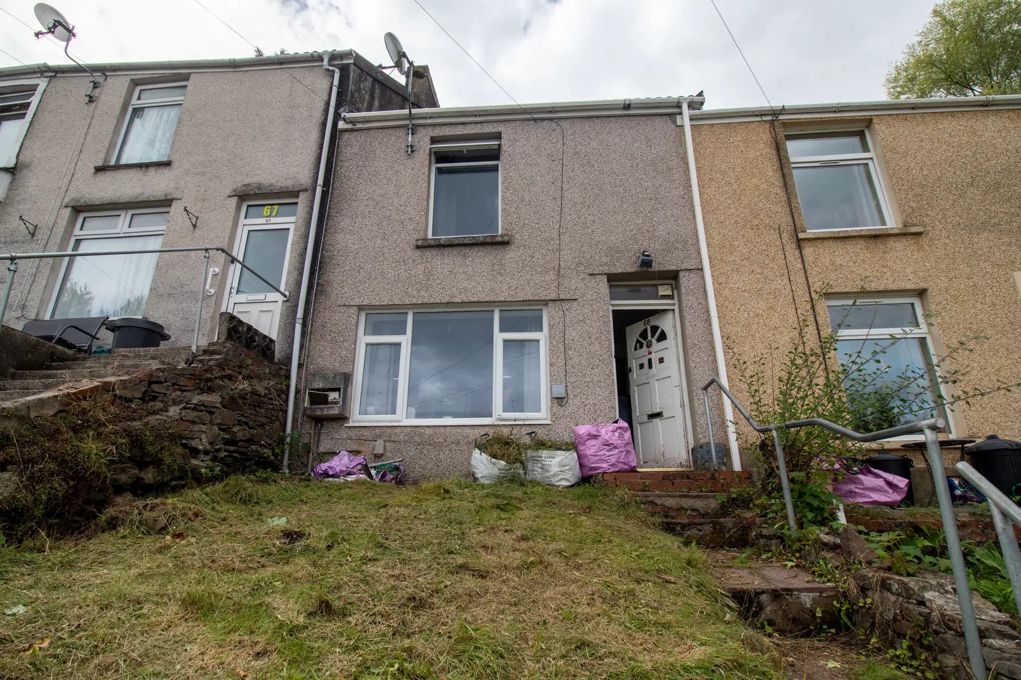 property photo 12 of 12