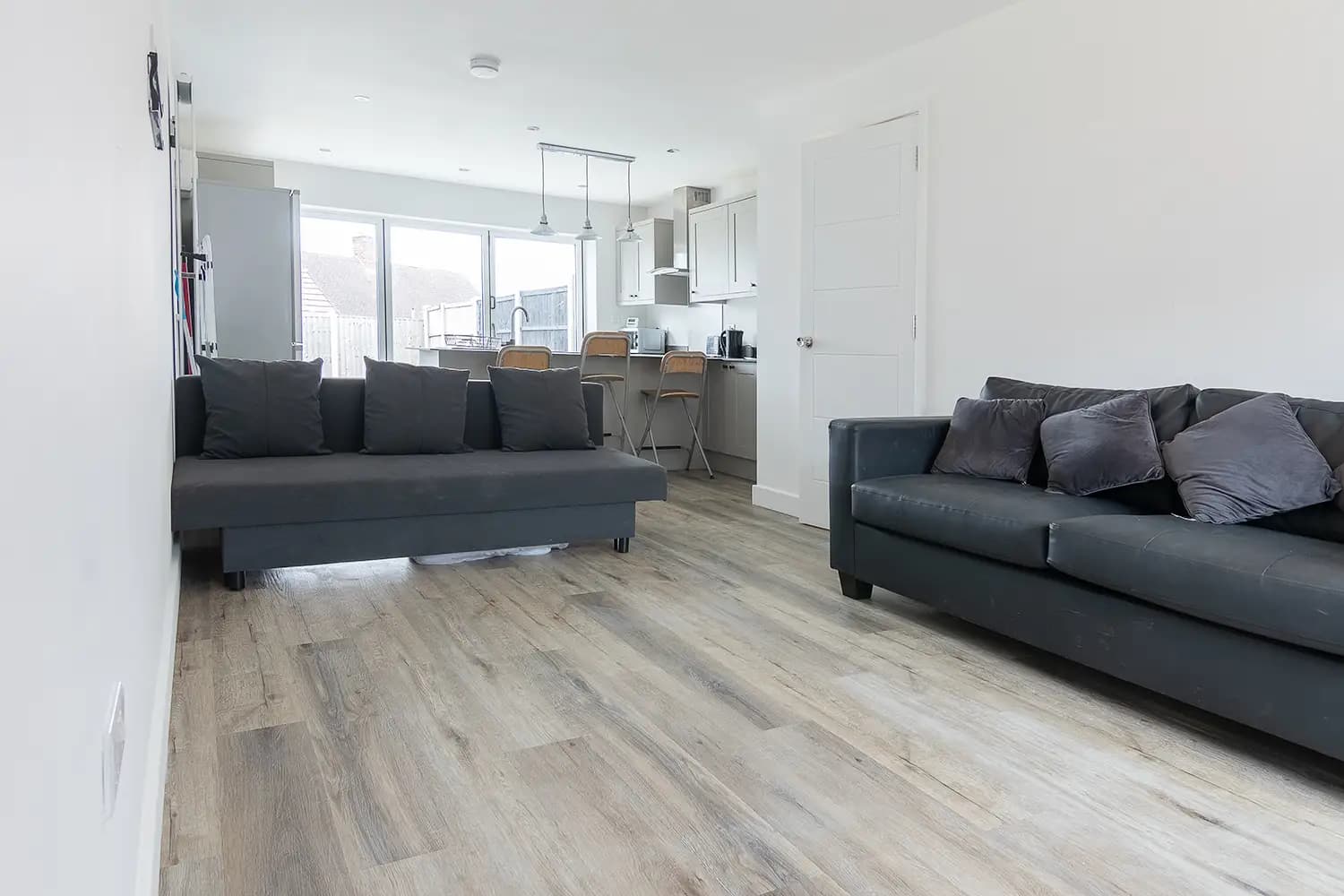 property photo 1 of 31