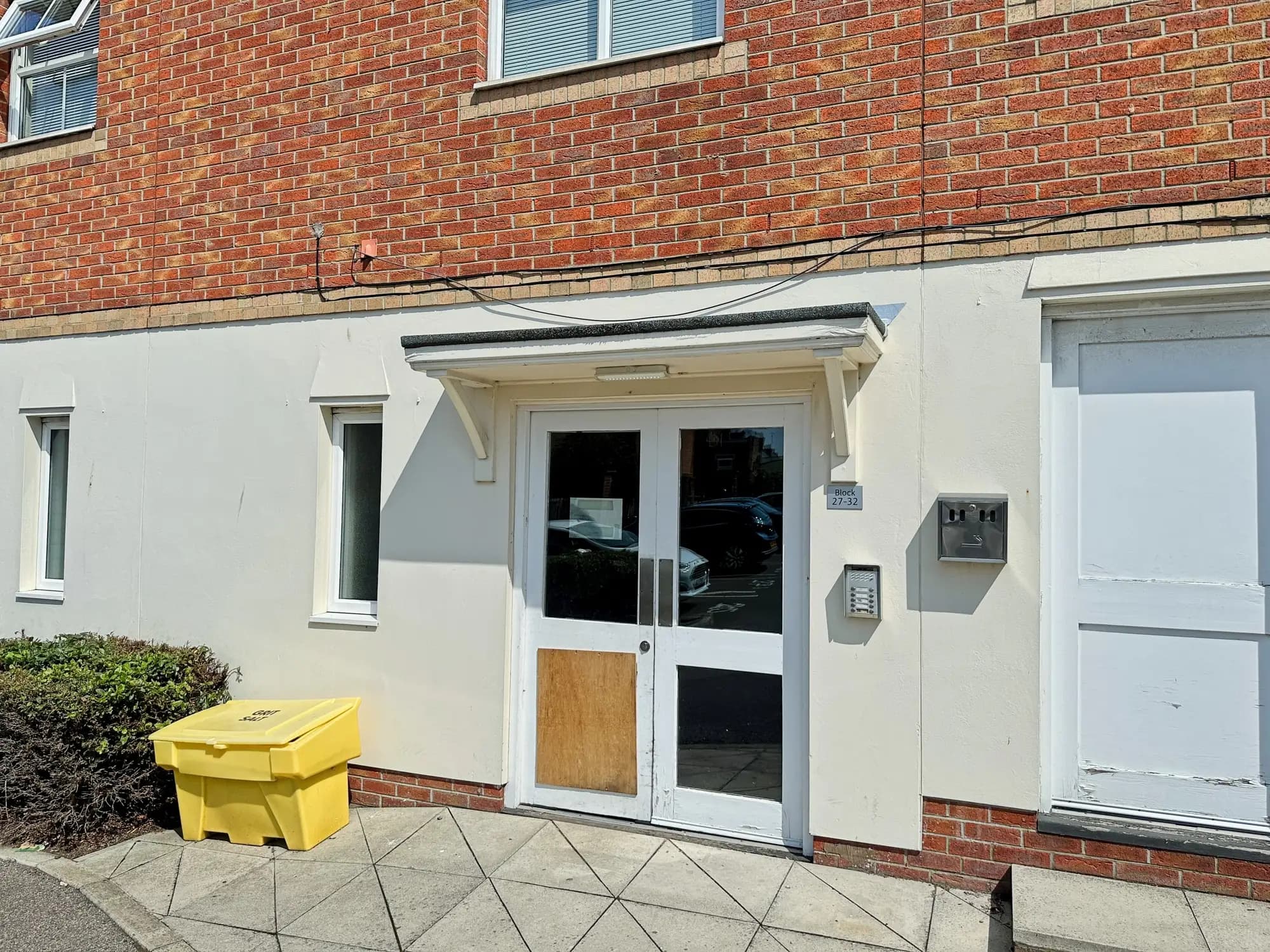 property photo 14 of 16