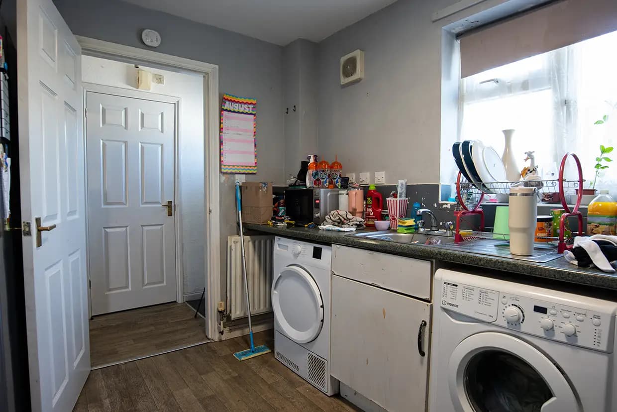 property photo 7 of 23