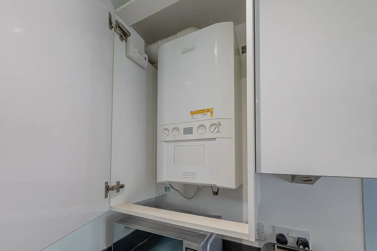 property photo 16 of 22